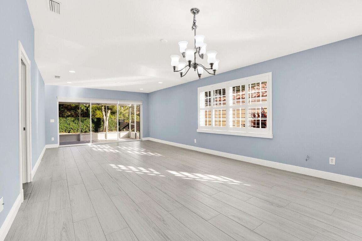 2493 SW Parkside Drive