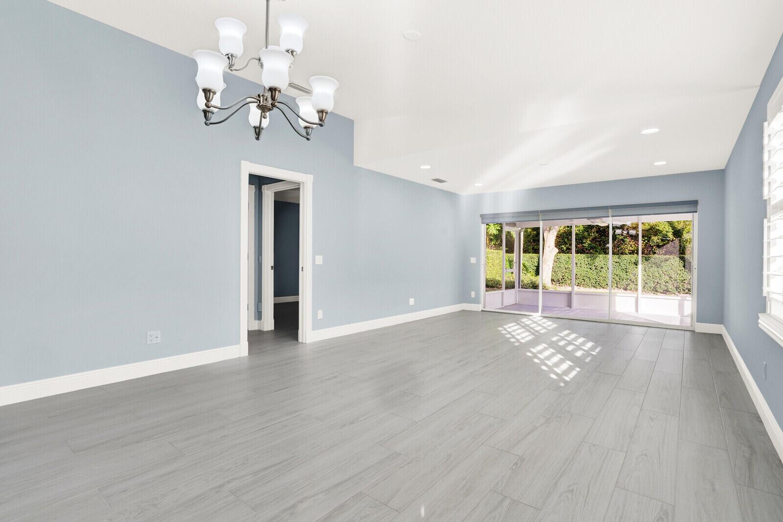 2493 SW Parkside Drive