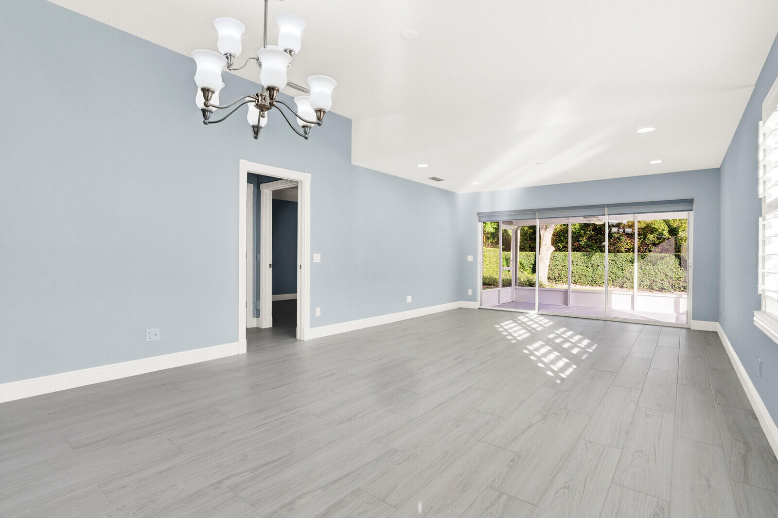 2493 SW Parkside Drive