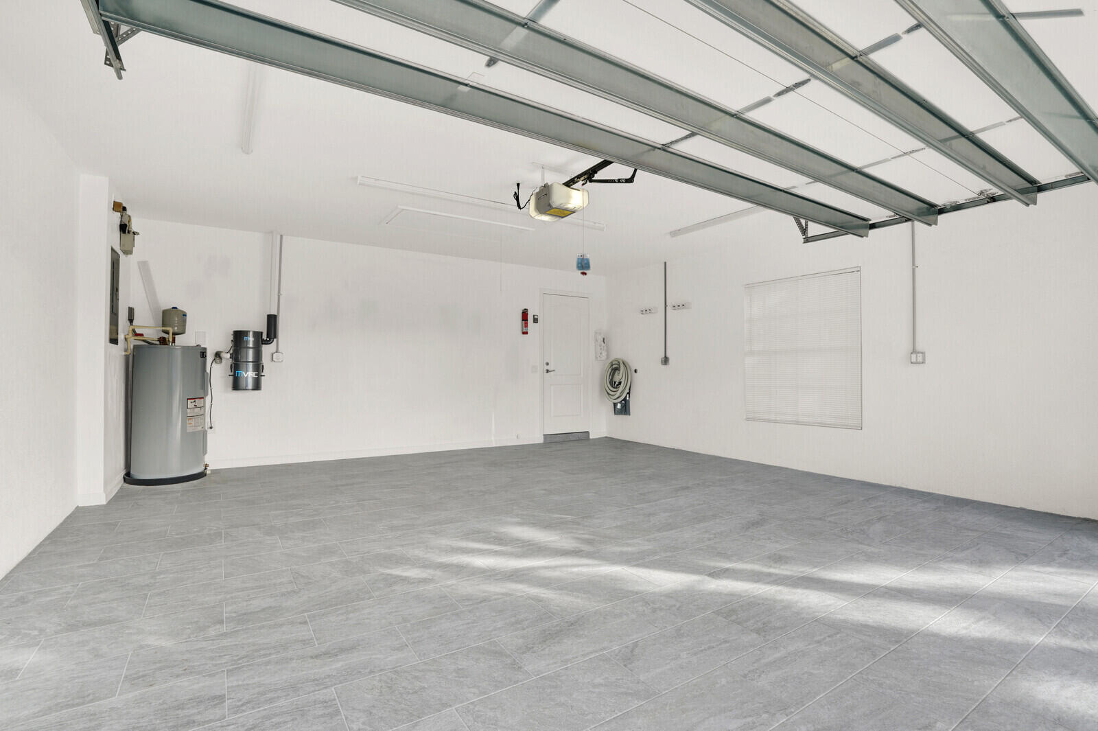 2493 SW Parkside Drive