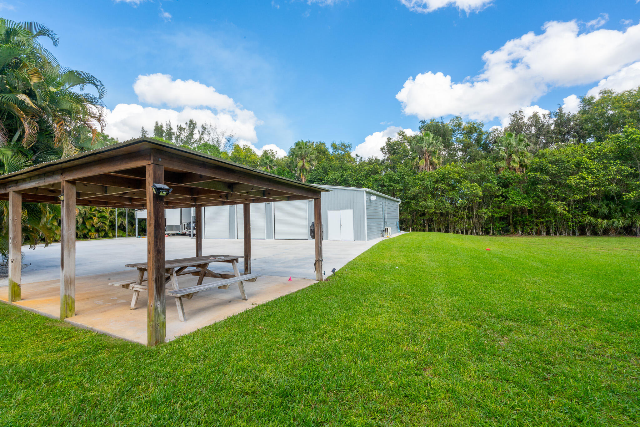3516 185th Trail