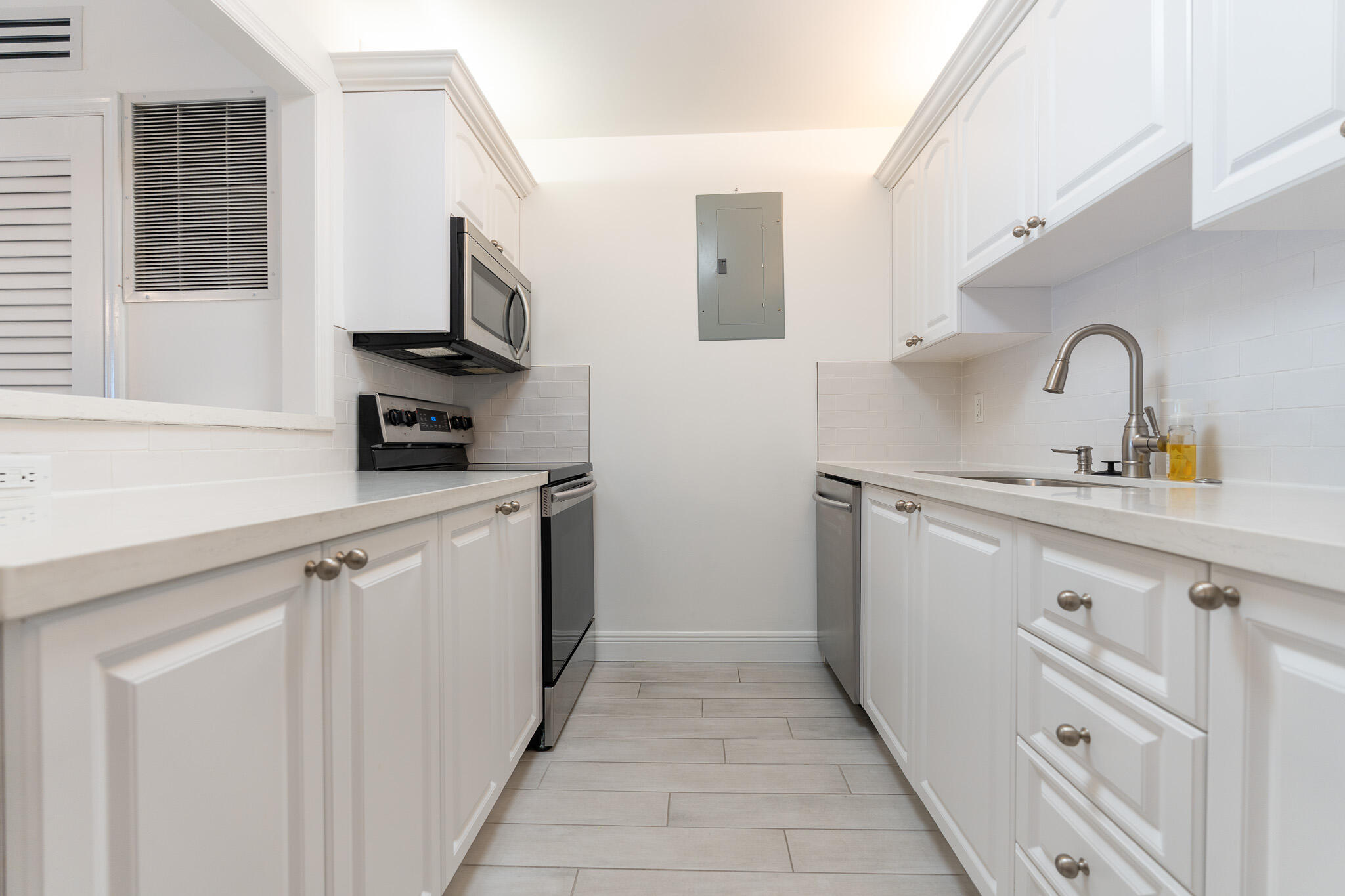 1208 Marine Way 803