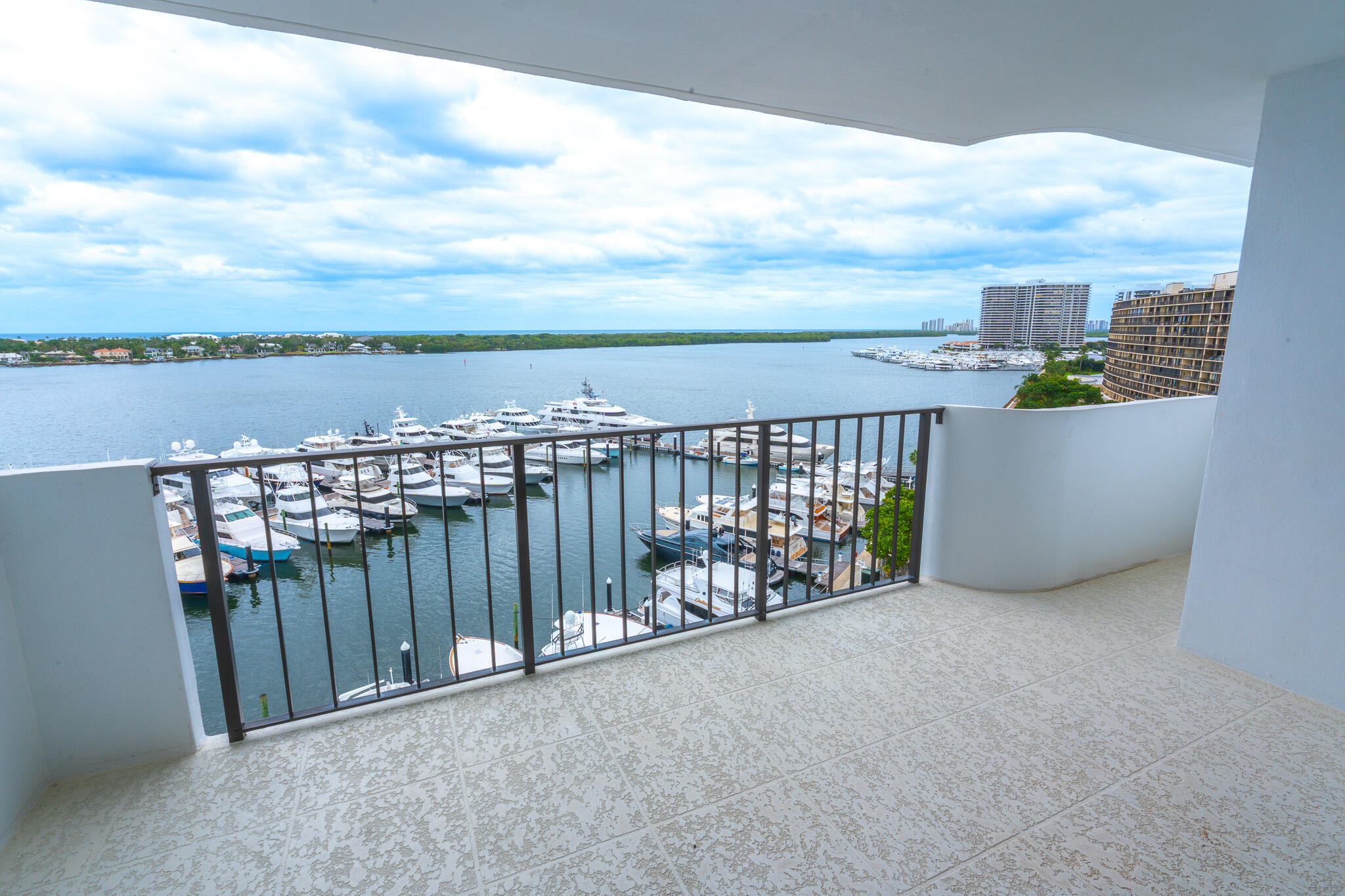 1208 Marine Way 803