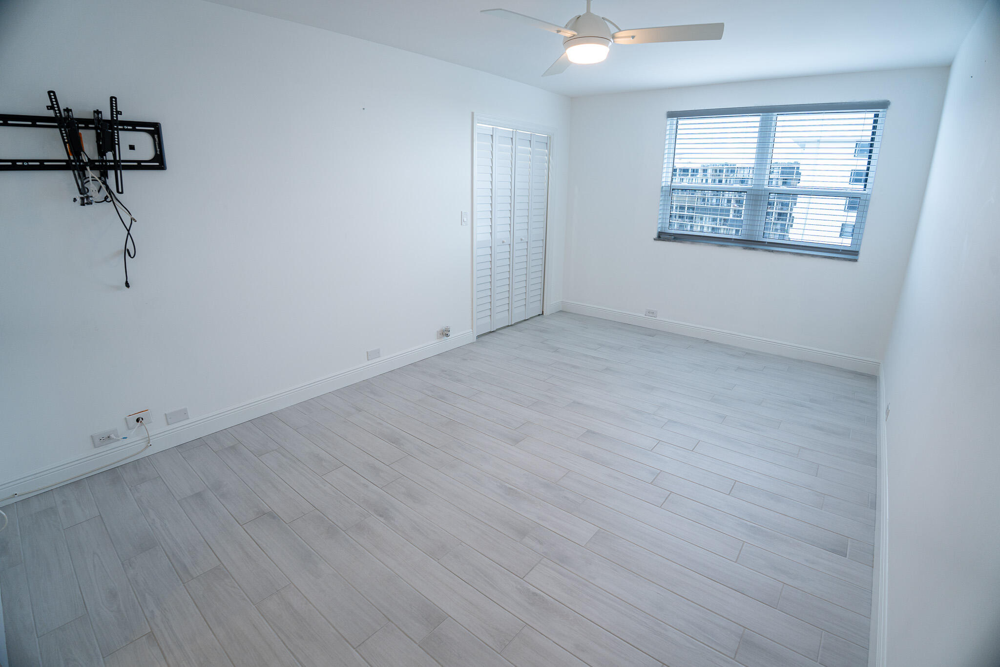 1208 Marine Way 803