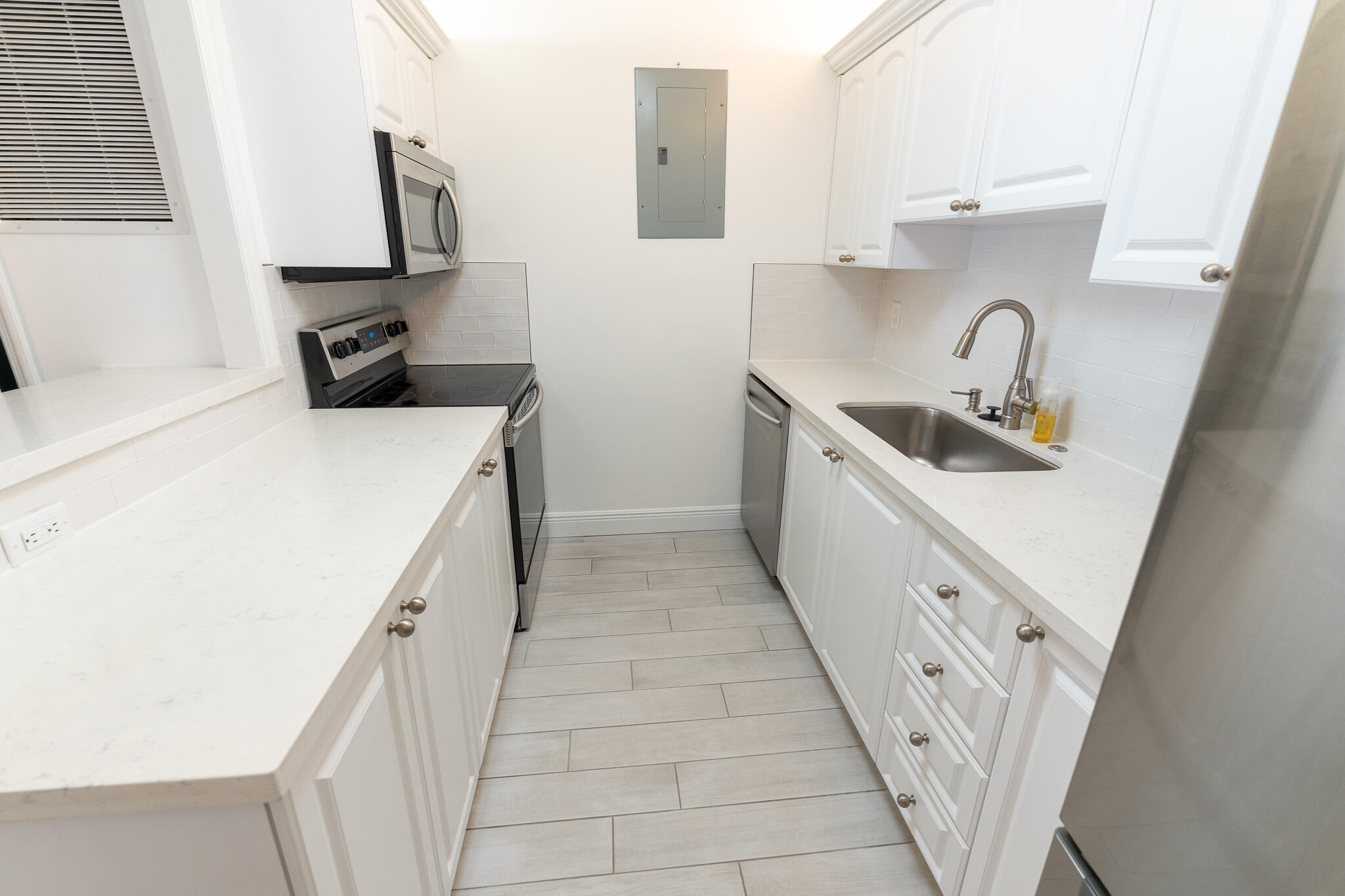 1208 Marine Way 803