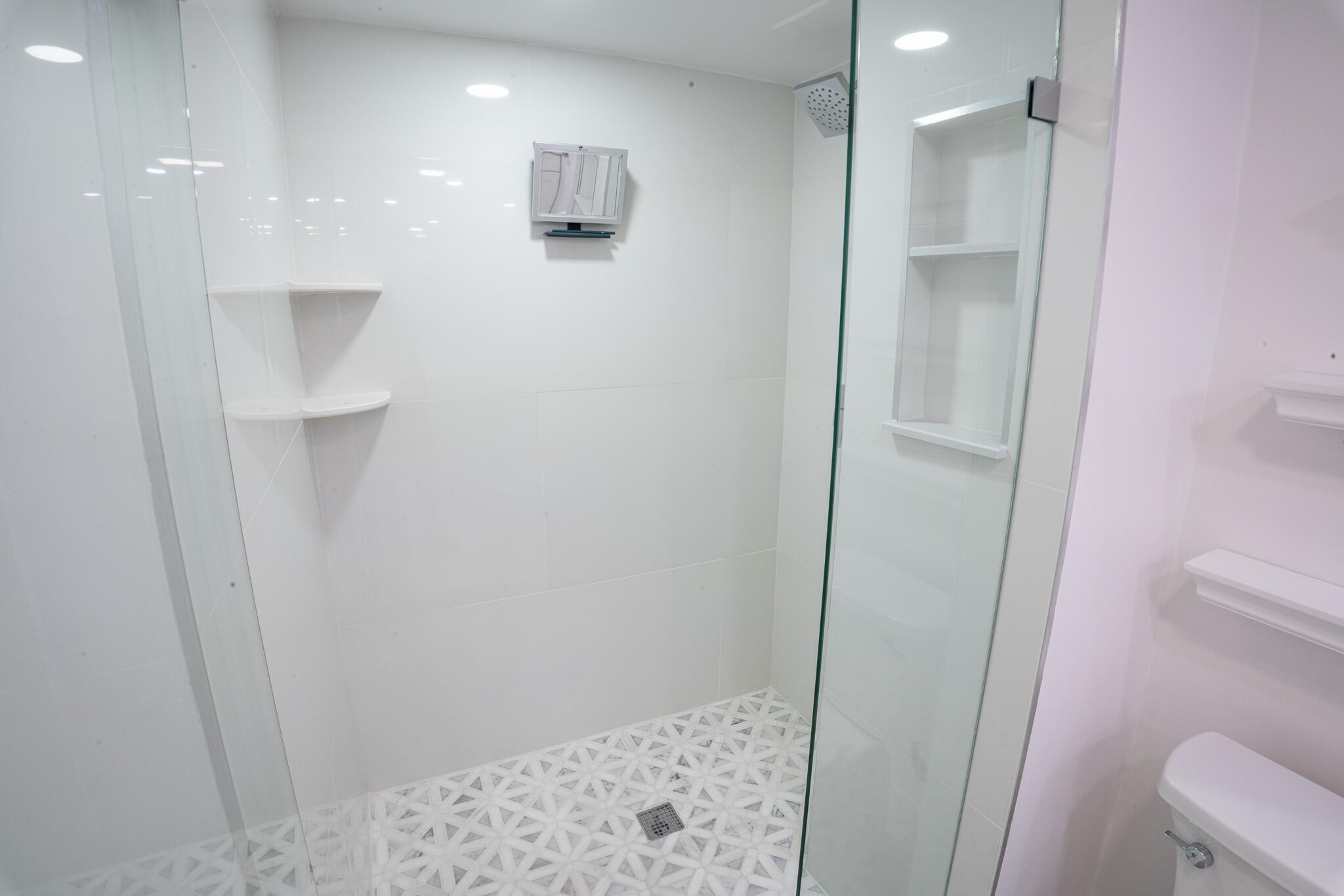 1208 Marine Way 803
