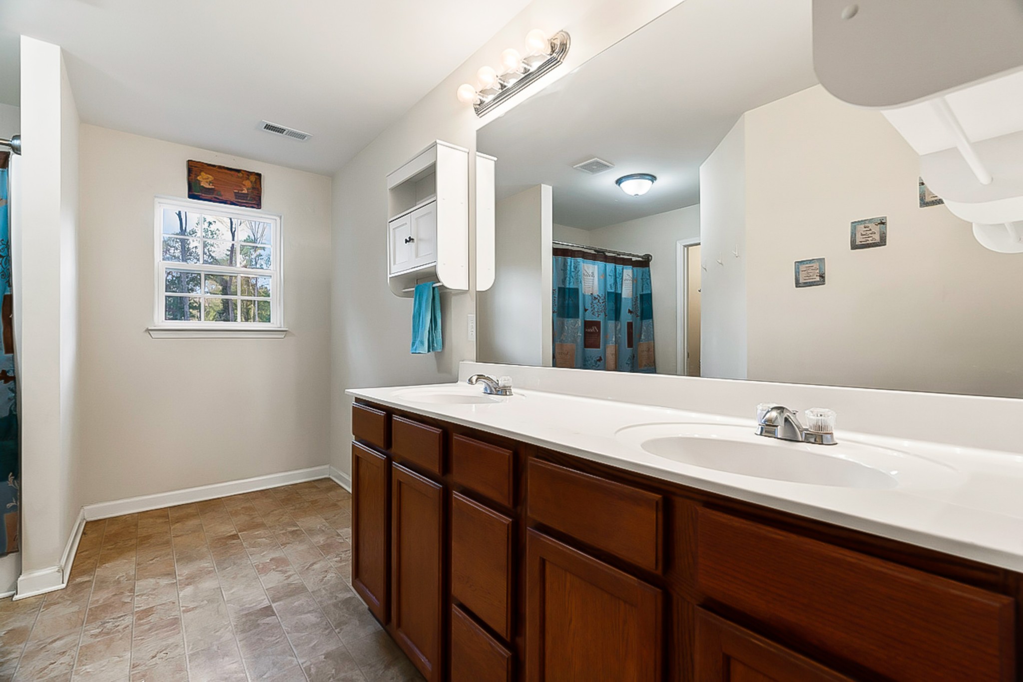 8336 Cross Plains Rd