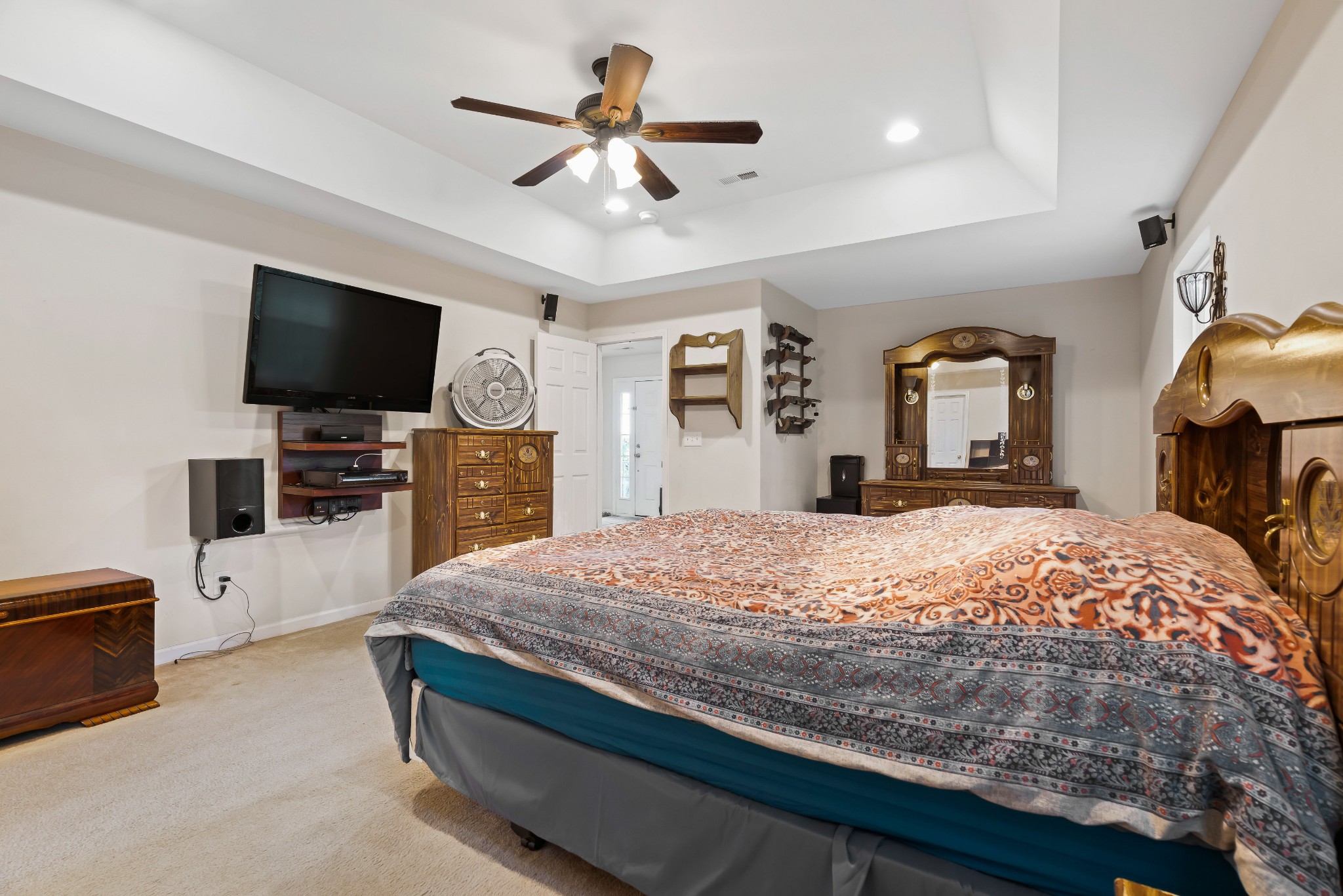 8336 Cross Plains Rd