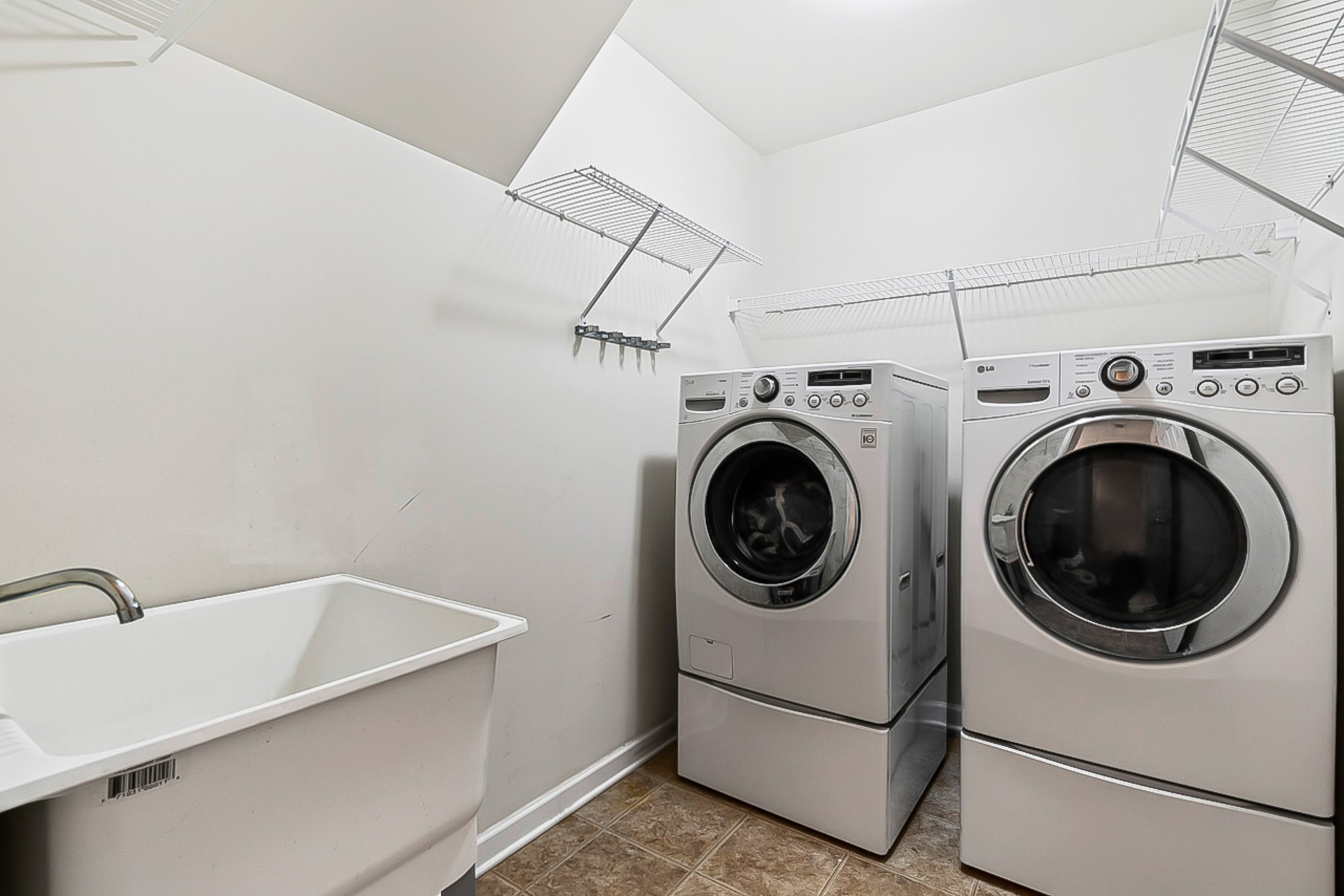 8336 Cross Plains Rd