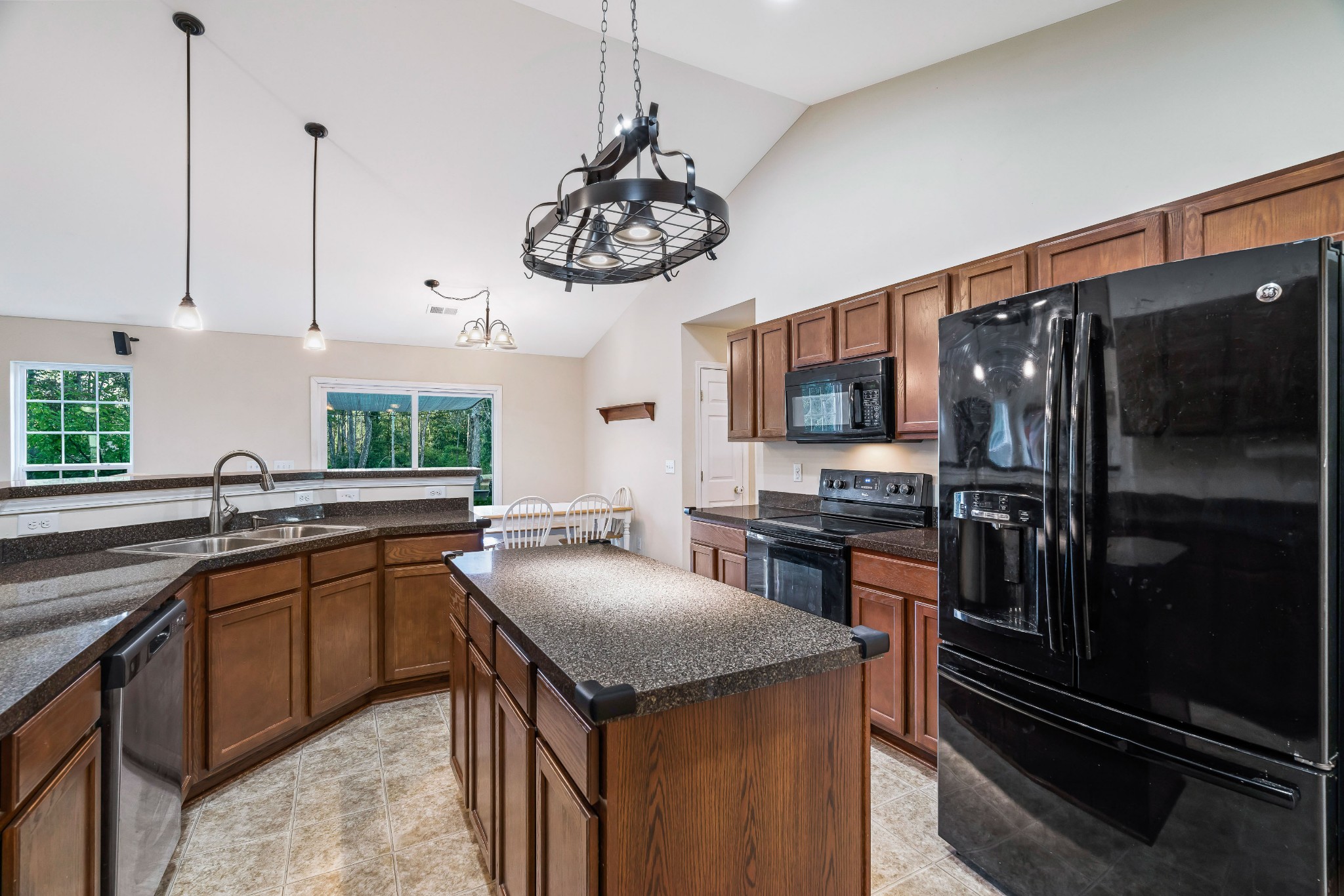 8336 Cross Plains Rd