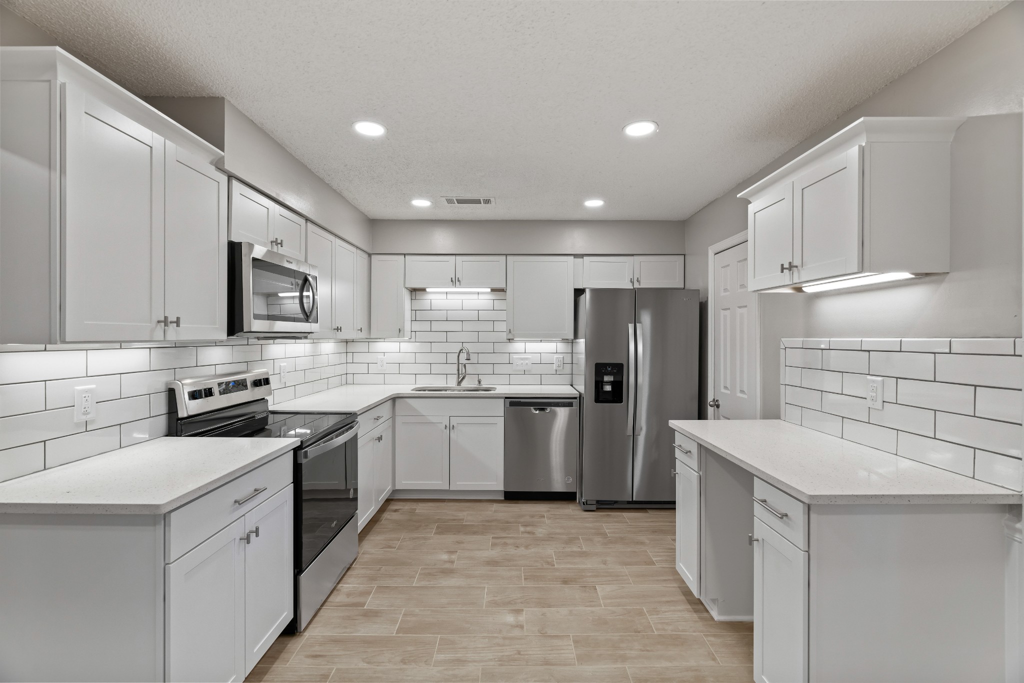 4351 Central Valley Dr