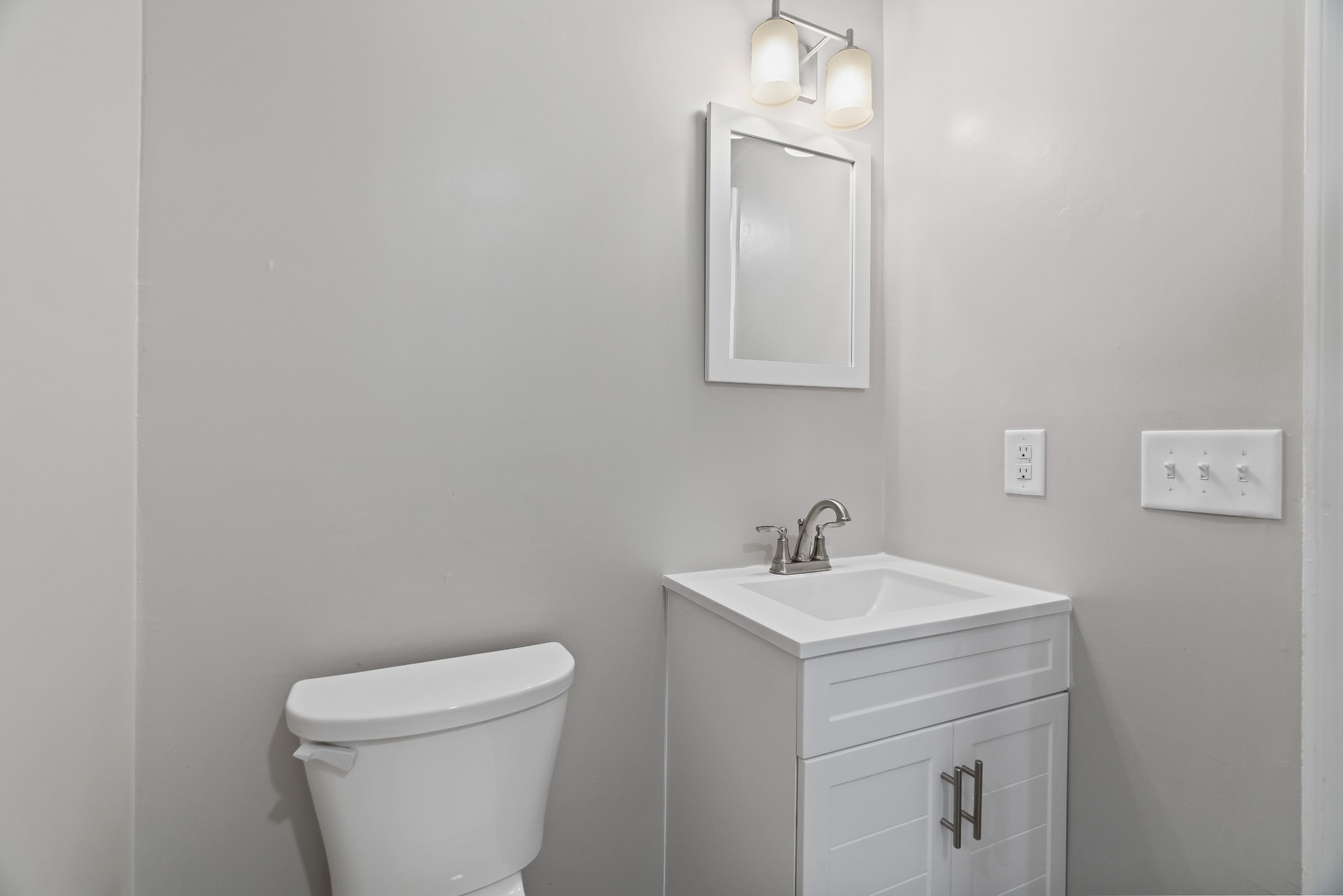 4351 Central Valley Dr