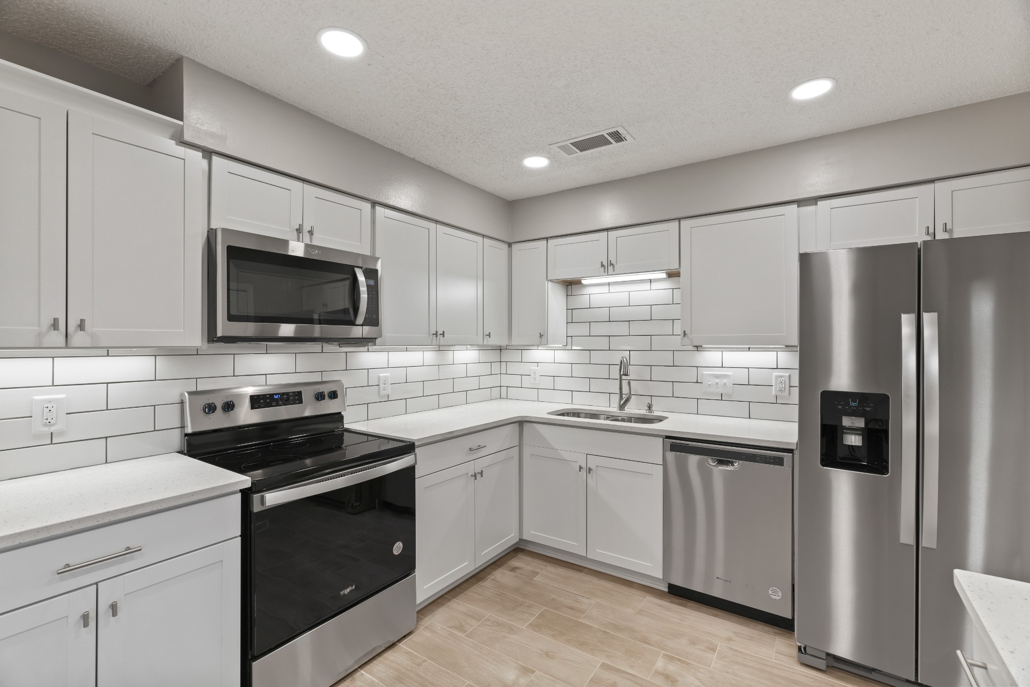 4351 Central Valley Dr