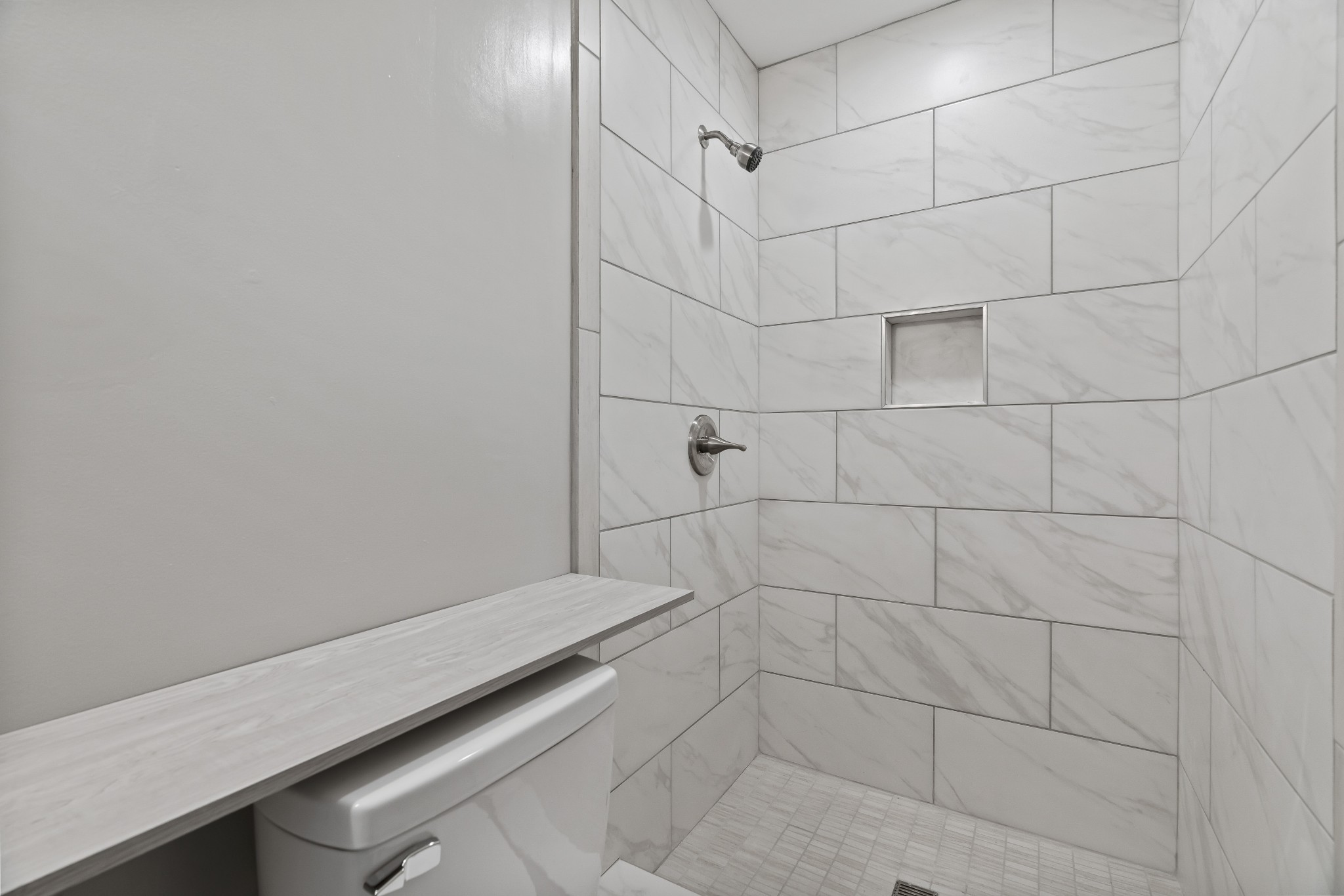 4351 Central Valley Dr