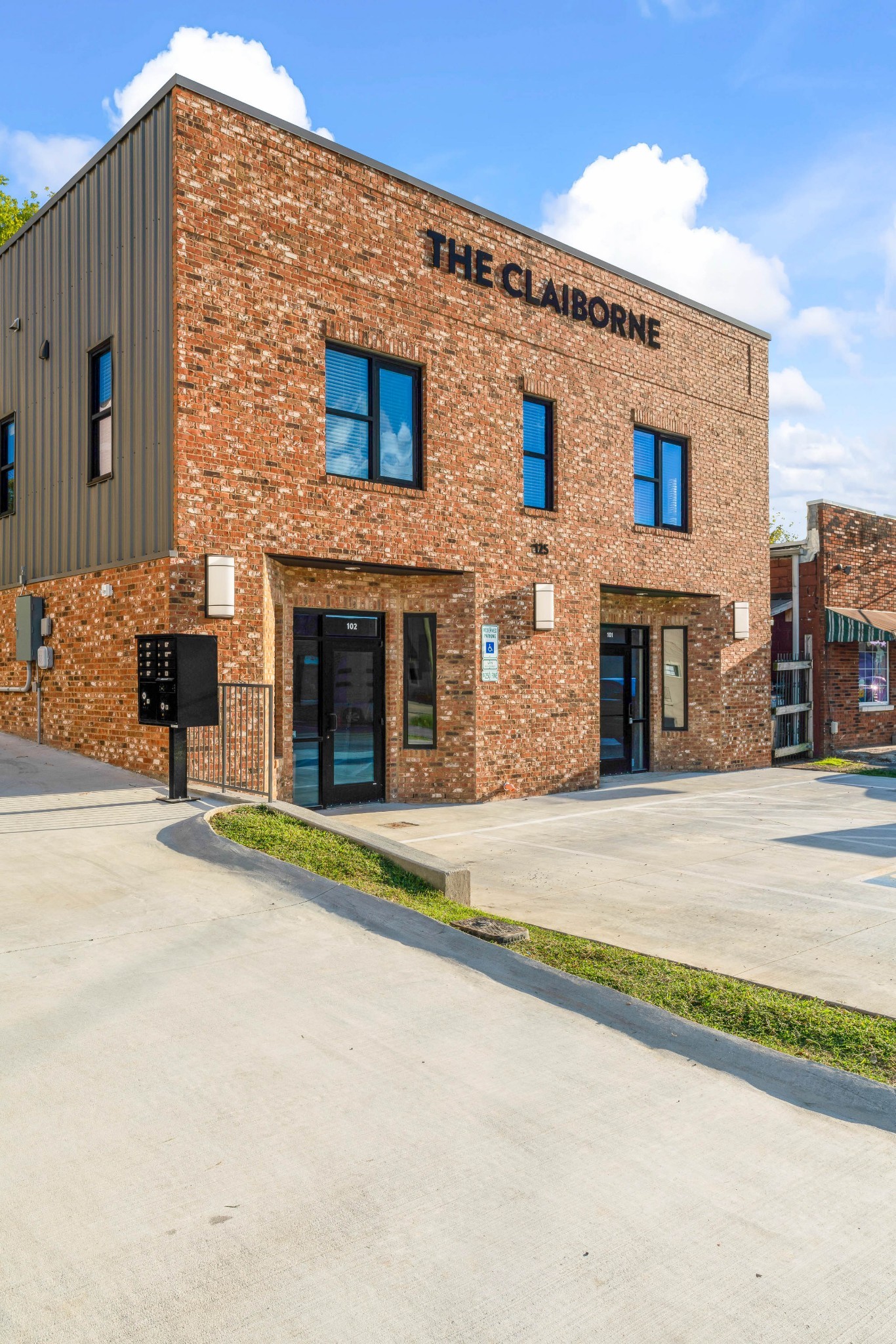 125 E Prince St Ste 102