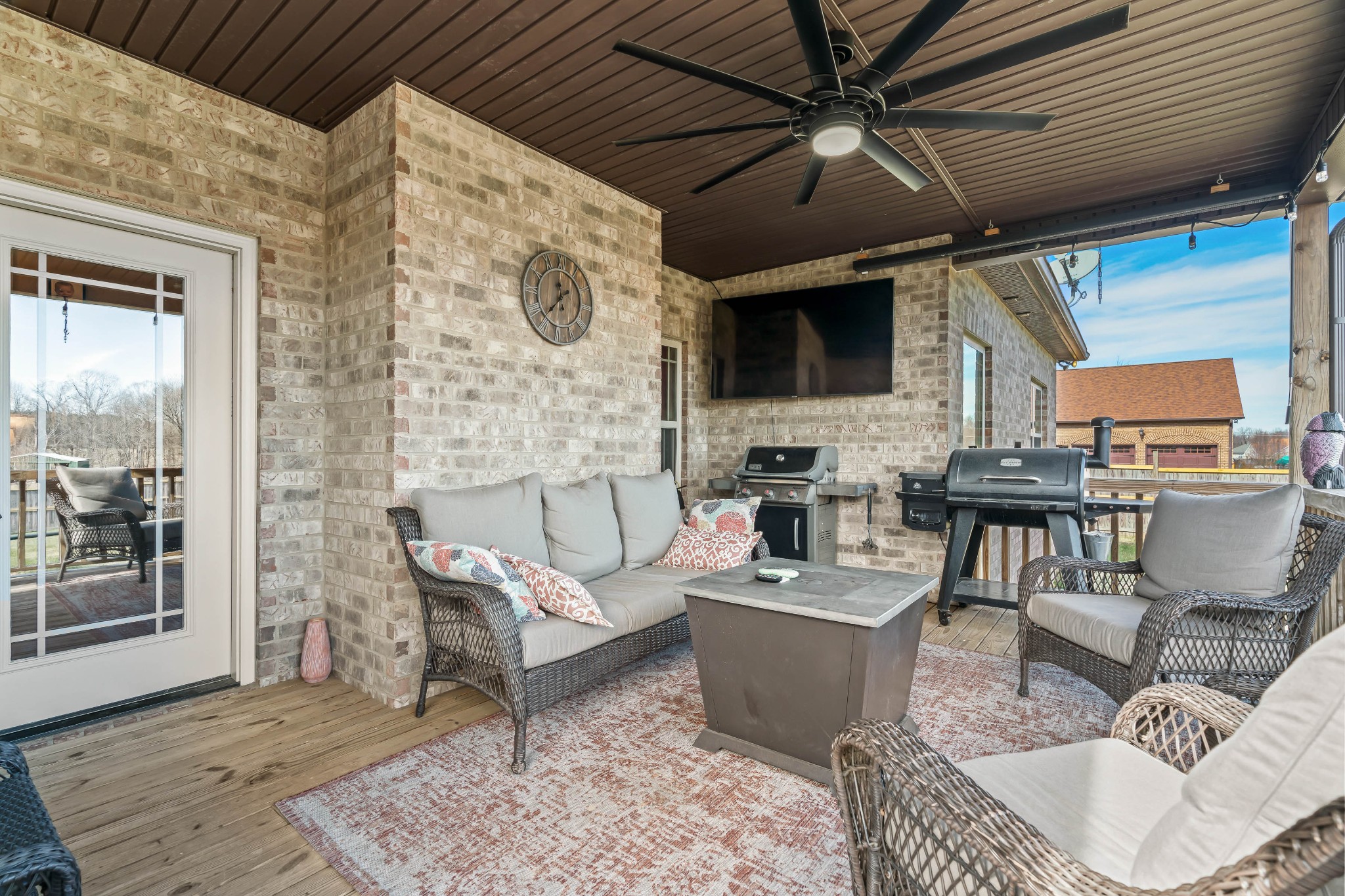 812 N Palmers Chapel Rd