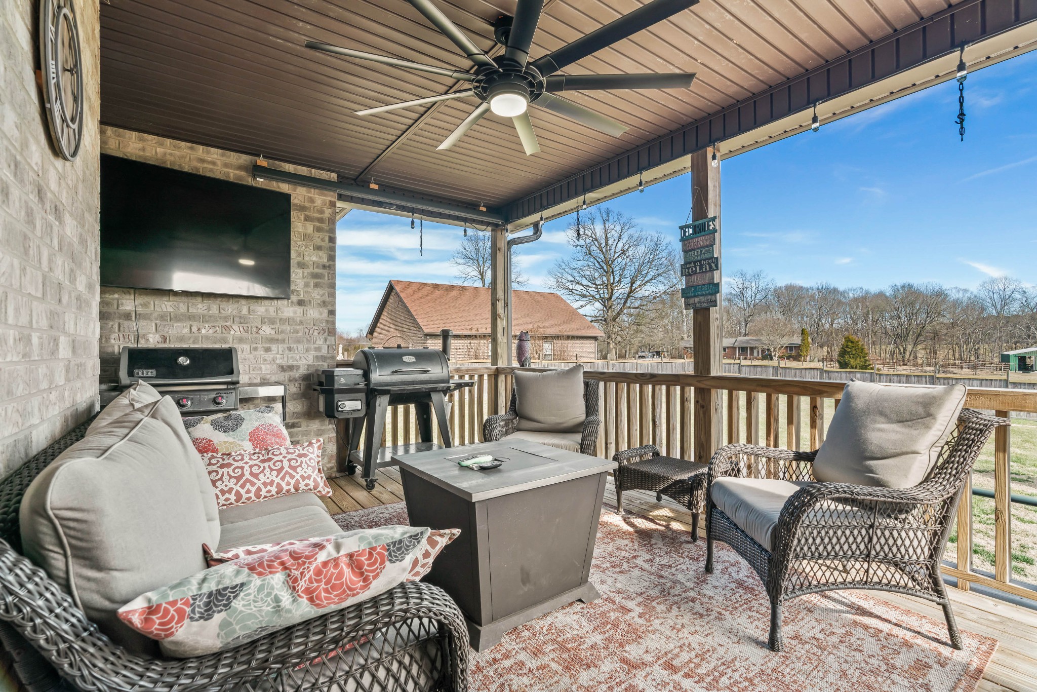 812 N Palmers Chapel Rd