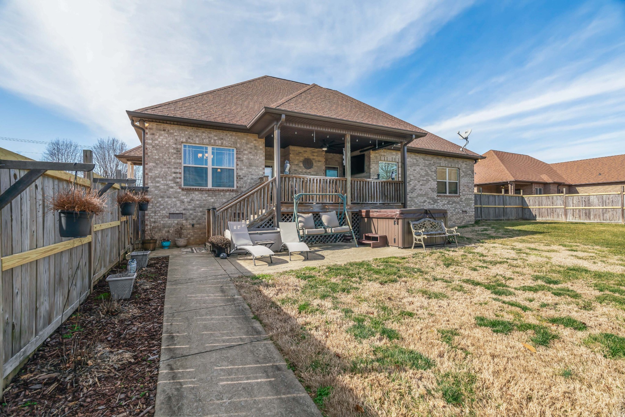 812 N Palmers Chapel Rd