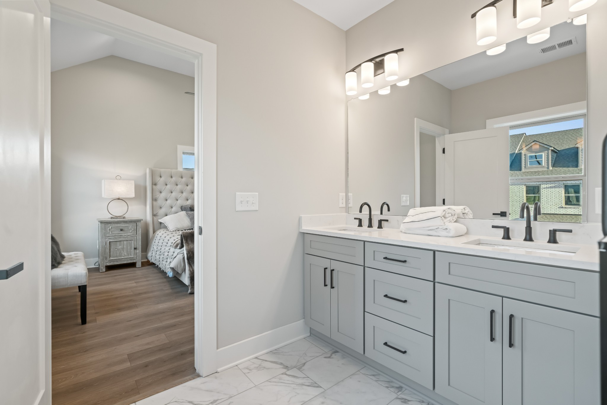 104 Charlotte Everly Cir