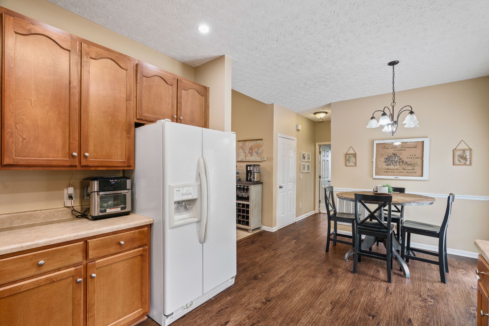 106 Bartlett Ln