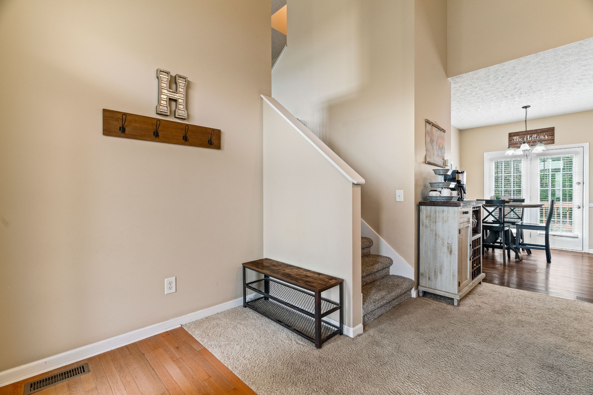 106 Bartlett Ln