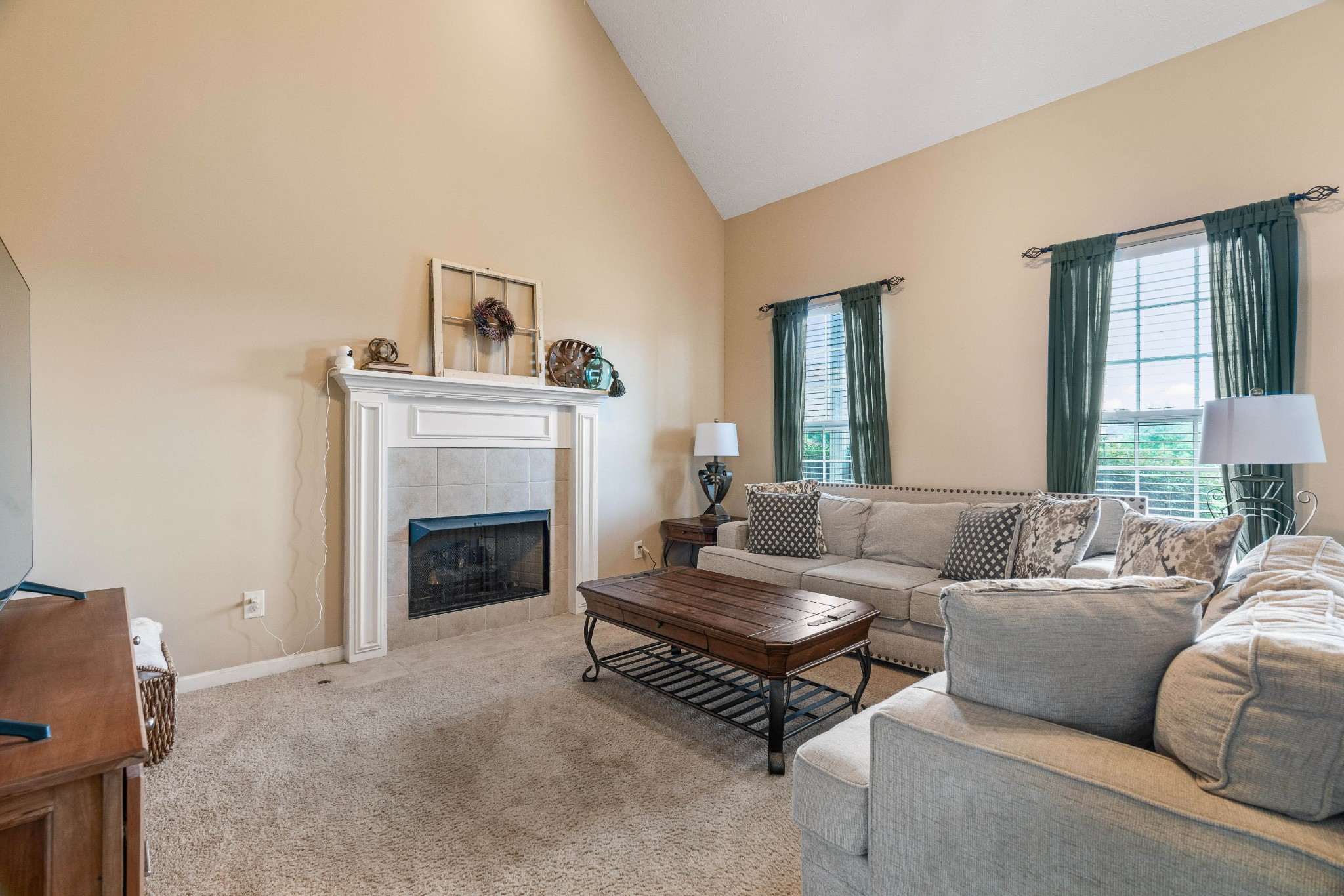 106 Bartlett Ln