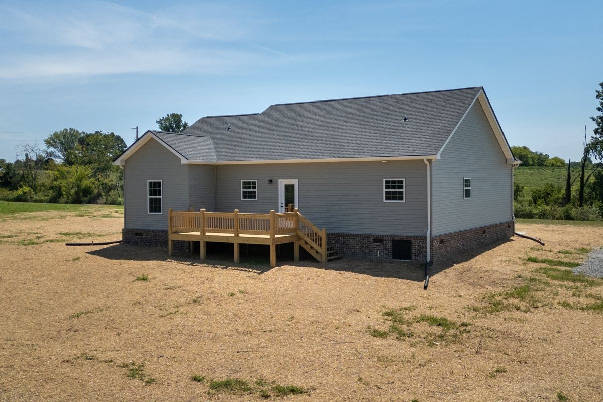 184 Hunters Lane