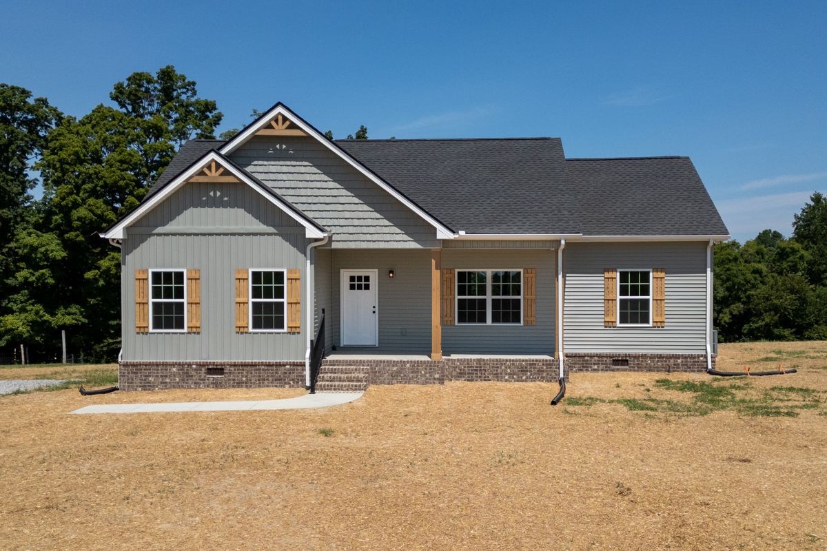 184 Hunters Lane