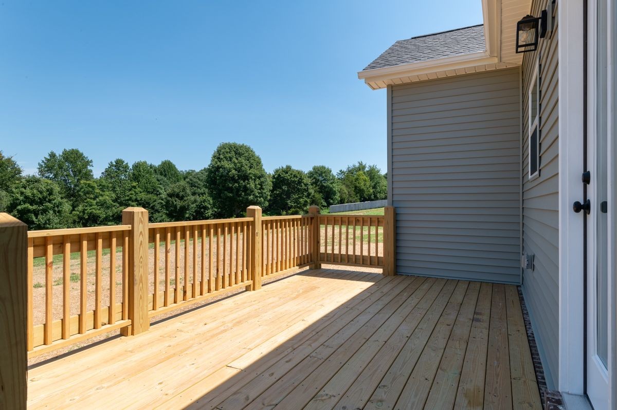 184 Hunters Lane