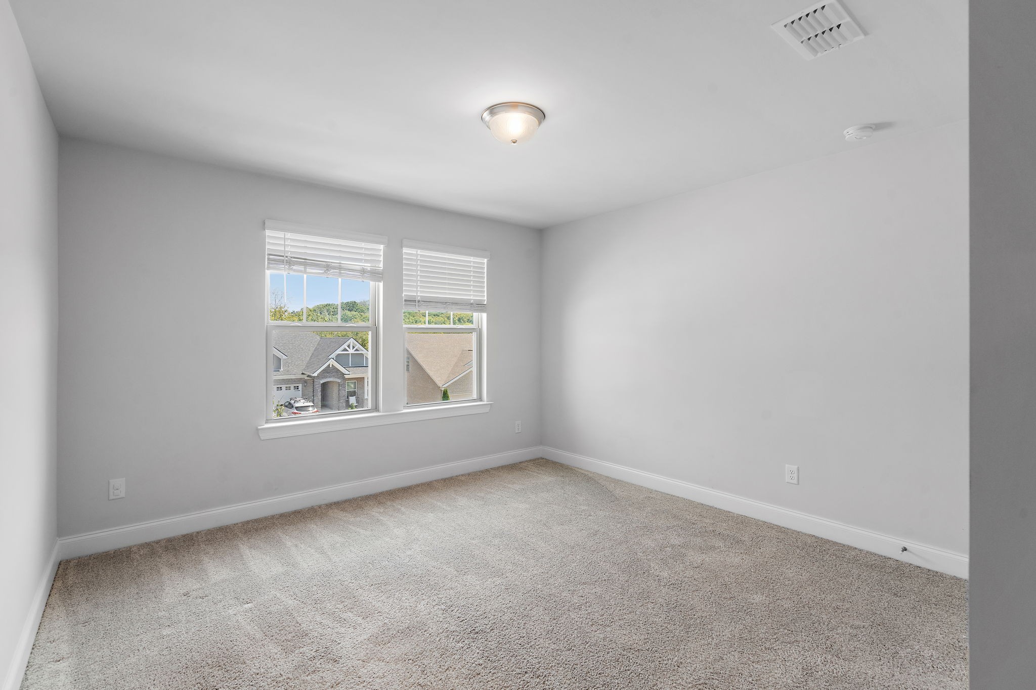 514 Fall Creek Cir
