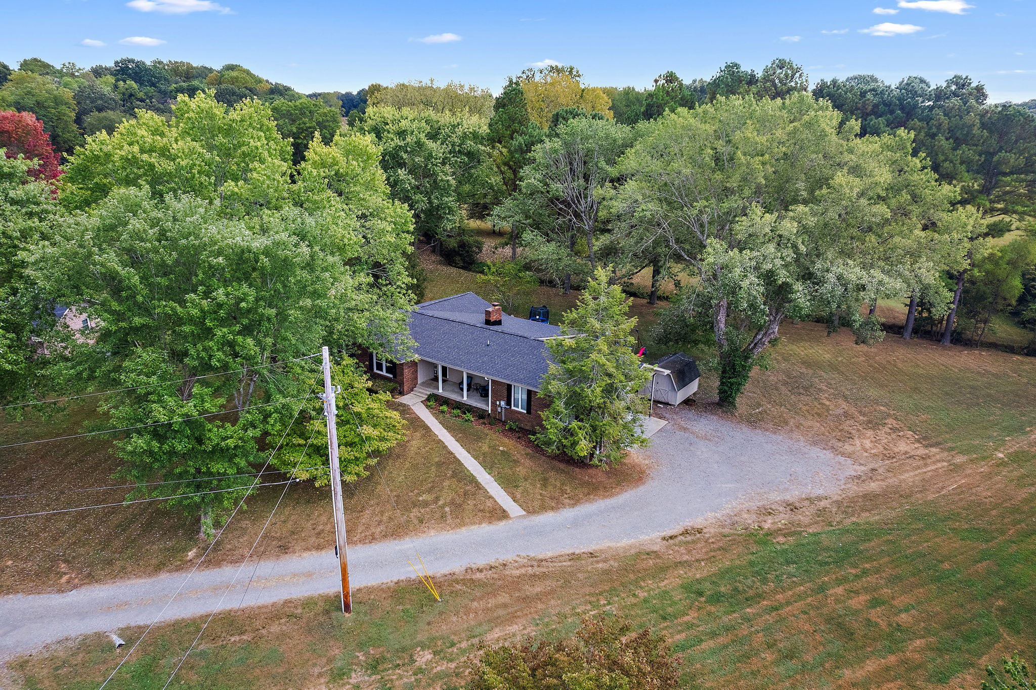 207 Hickory Hill Dr
