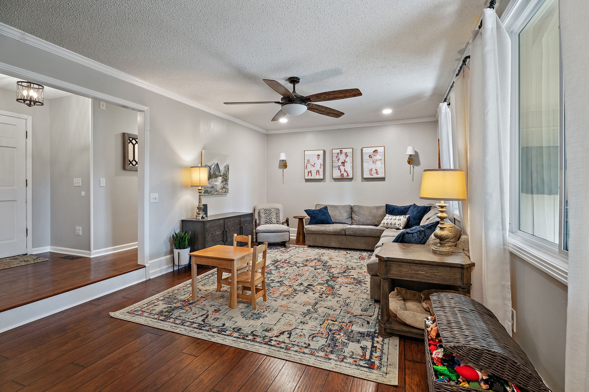 207 Hickory Hill Dr
