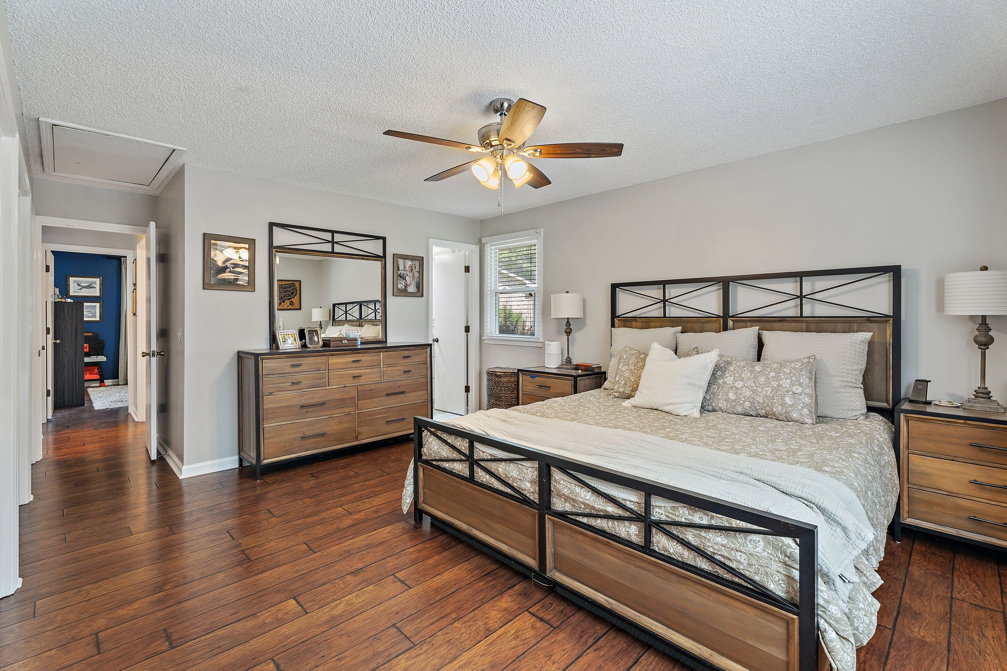 207 Hickory Hill Dr