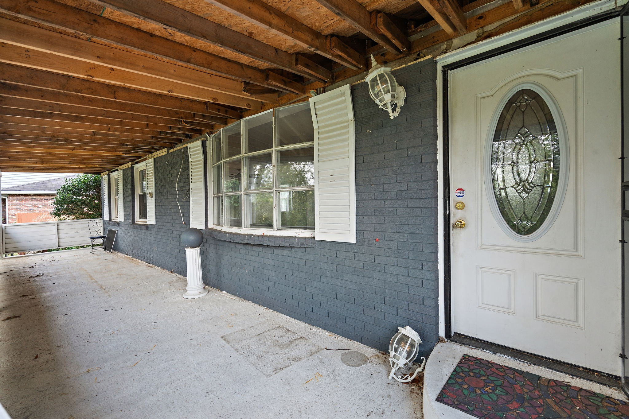 704 S Summerfield Dr