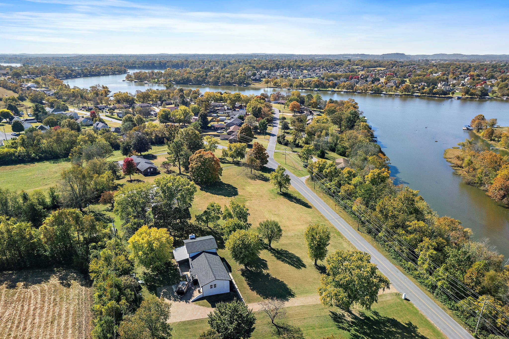 1015 Lock 4 Rd