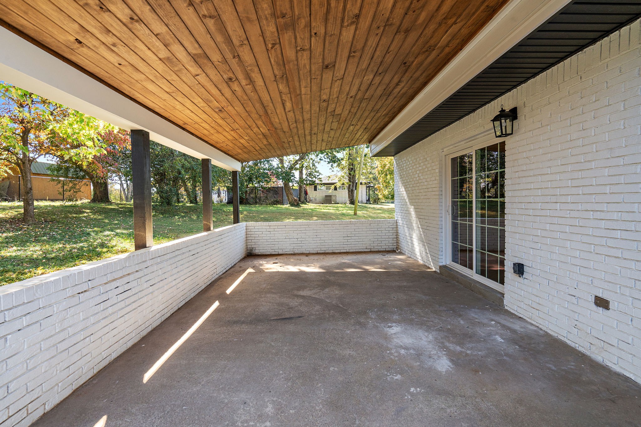 1015 Lock 4 Rd