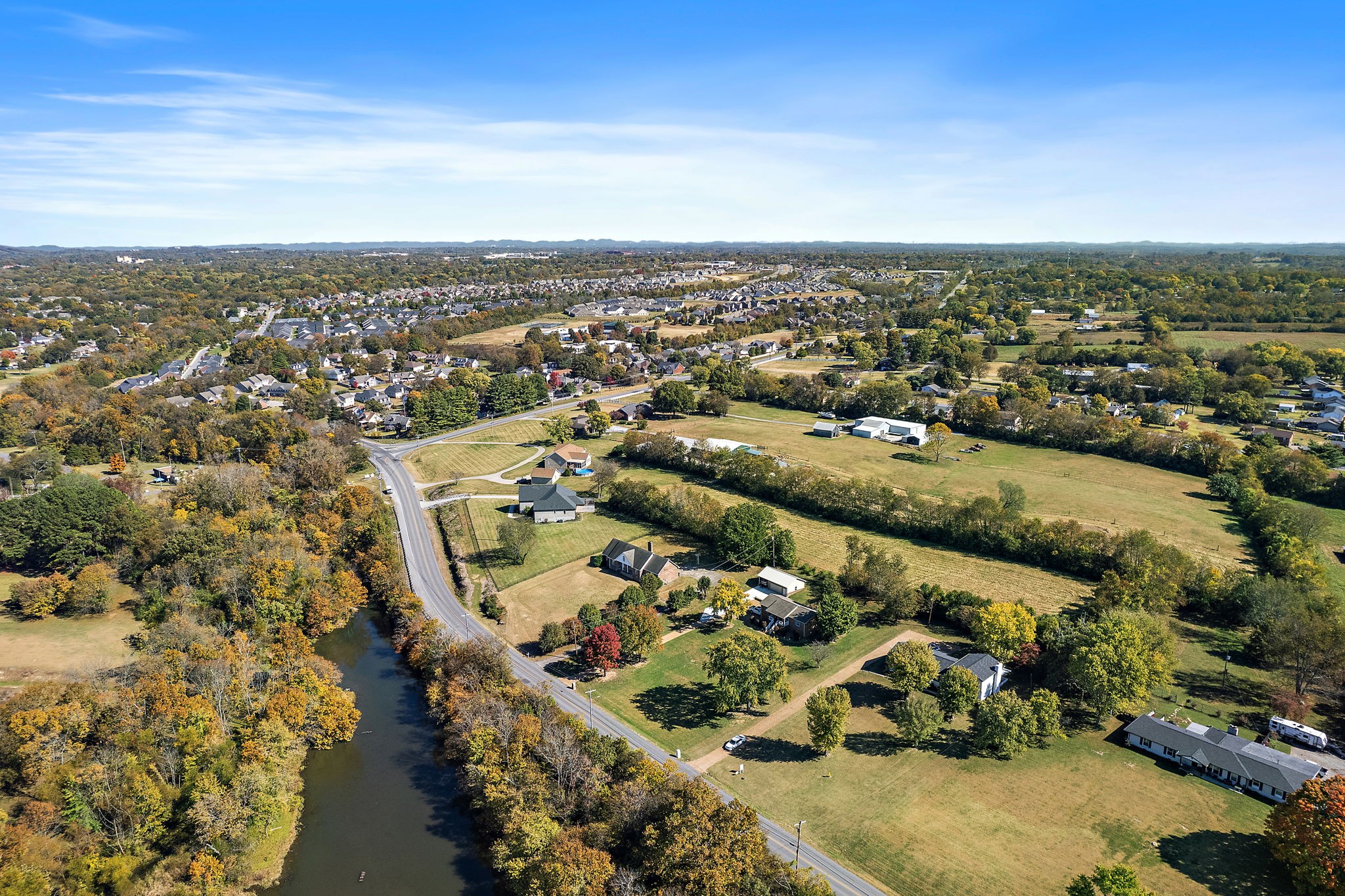 1015 Lock 4 Rd