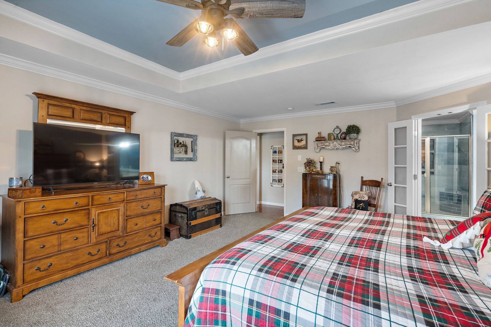 123 Stillwater Trl