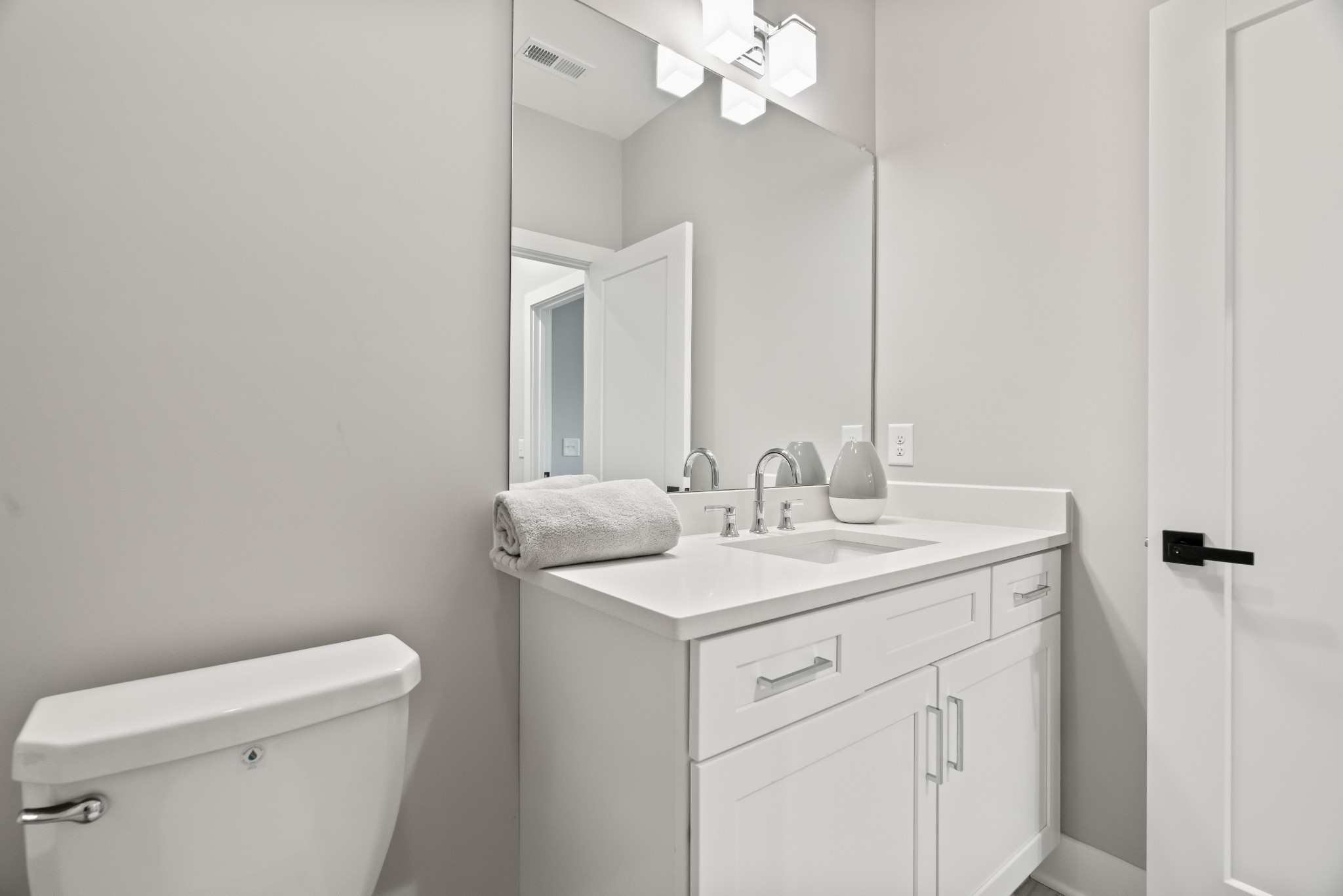 207 Charlotte Everly Cir