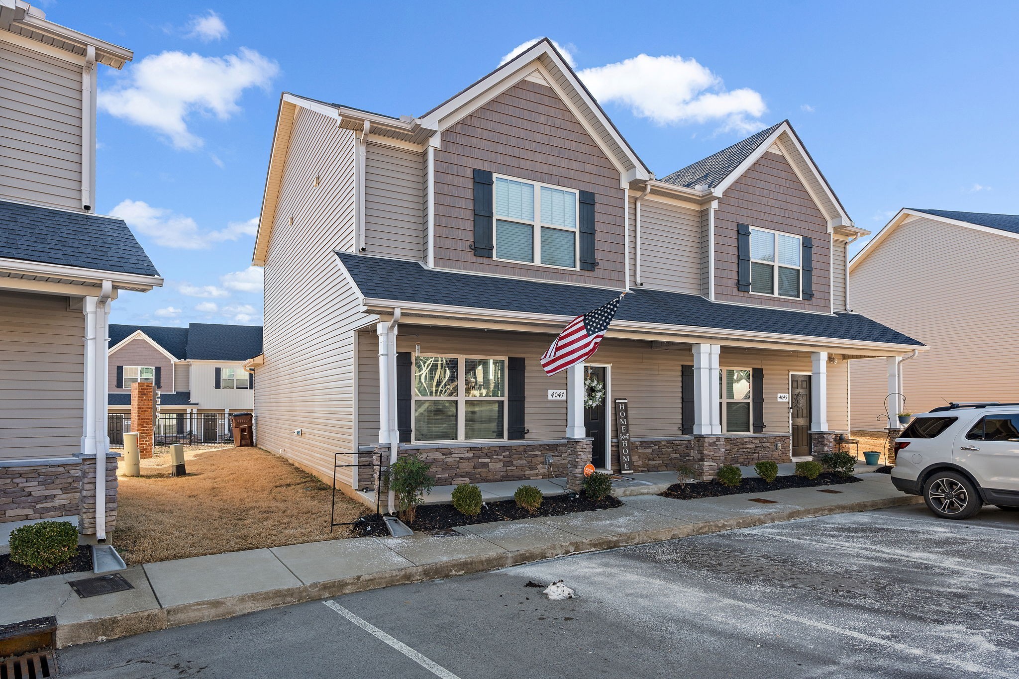 4047 Saddlecreek Way