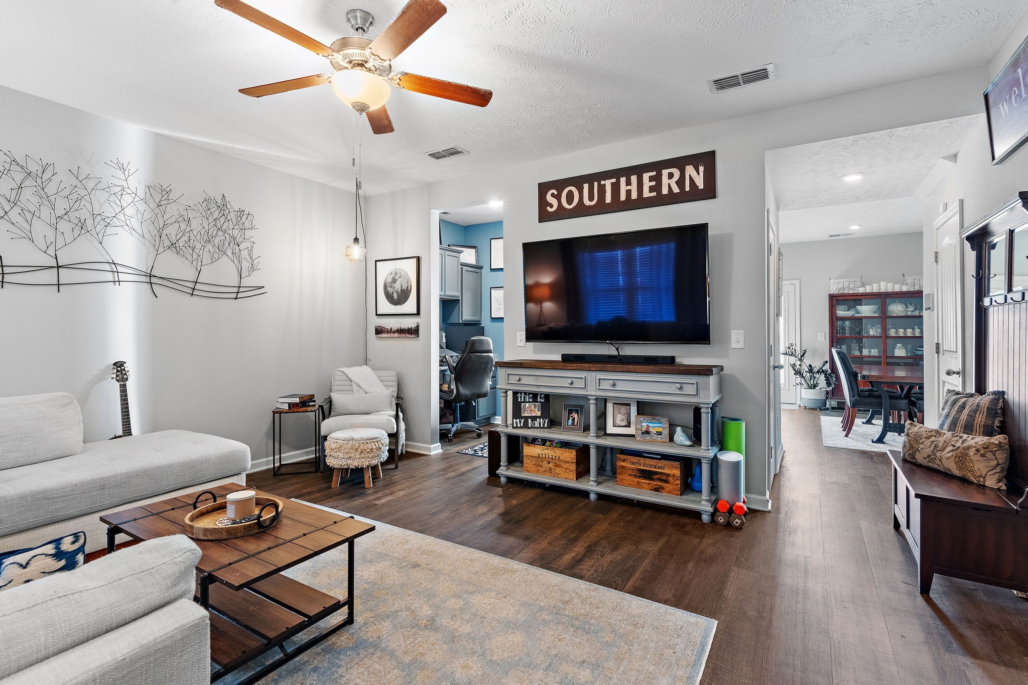 4047 Saddlecreek Way