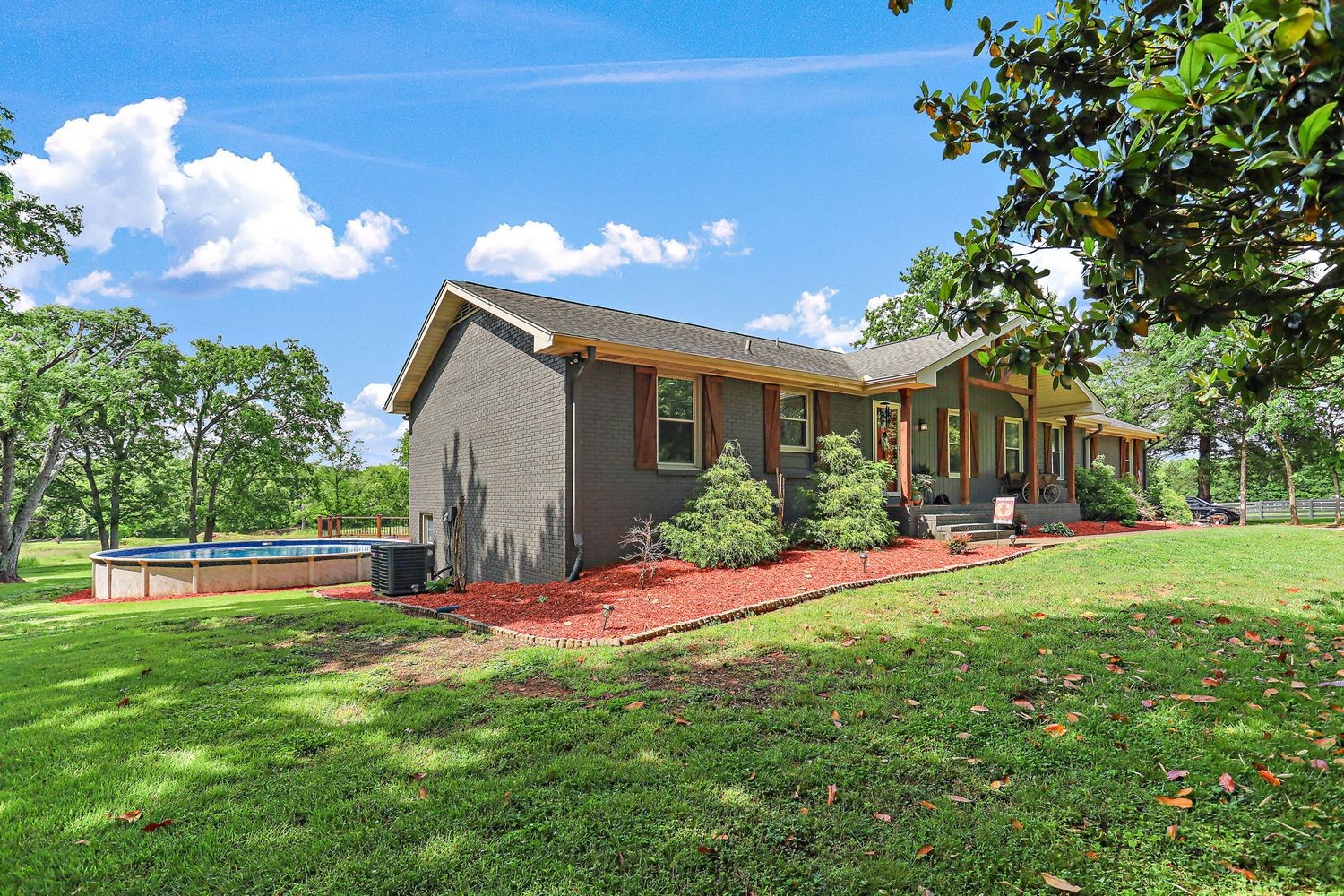 1029 Jenkins Ln