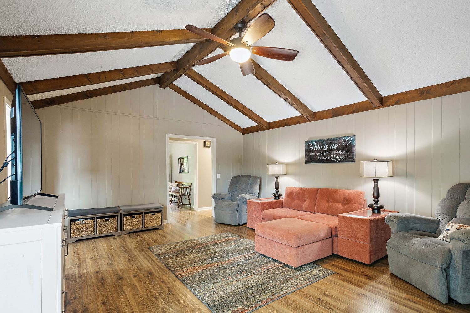 1029 Jenkins Ln