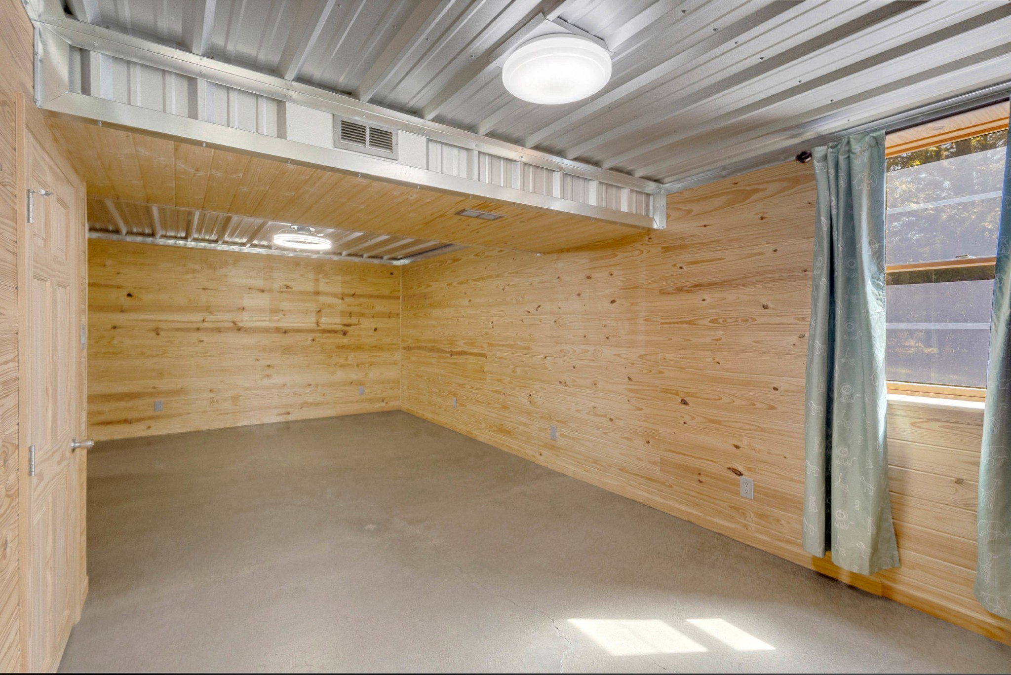 1029 Jenkins Ln