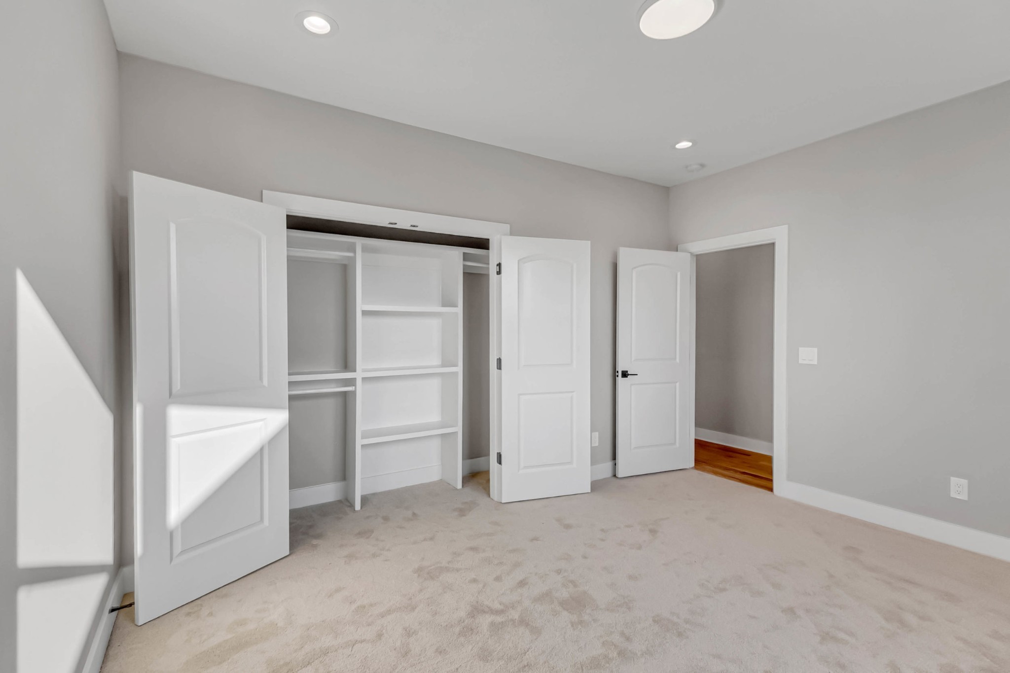 2205 Kayla Dr