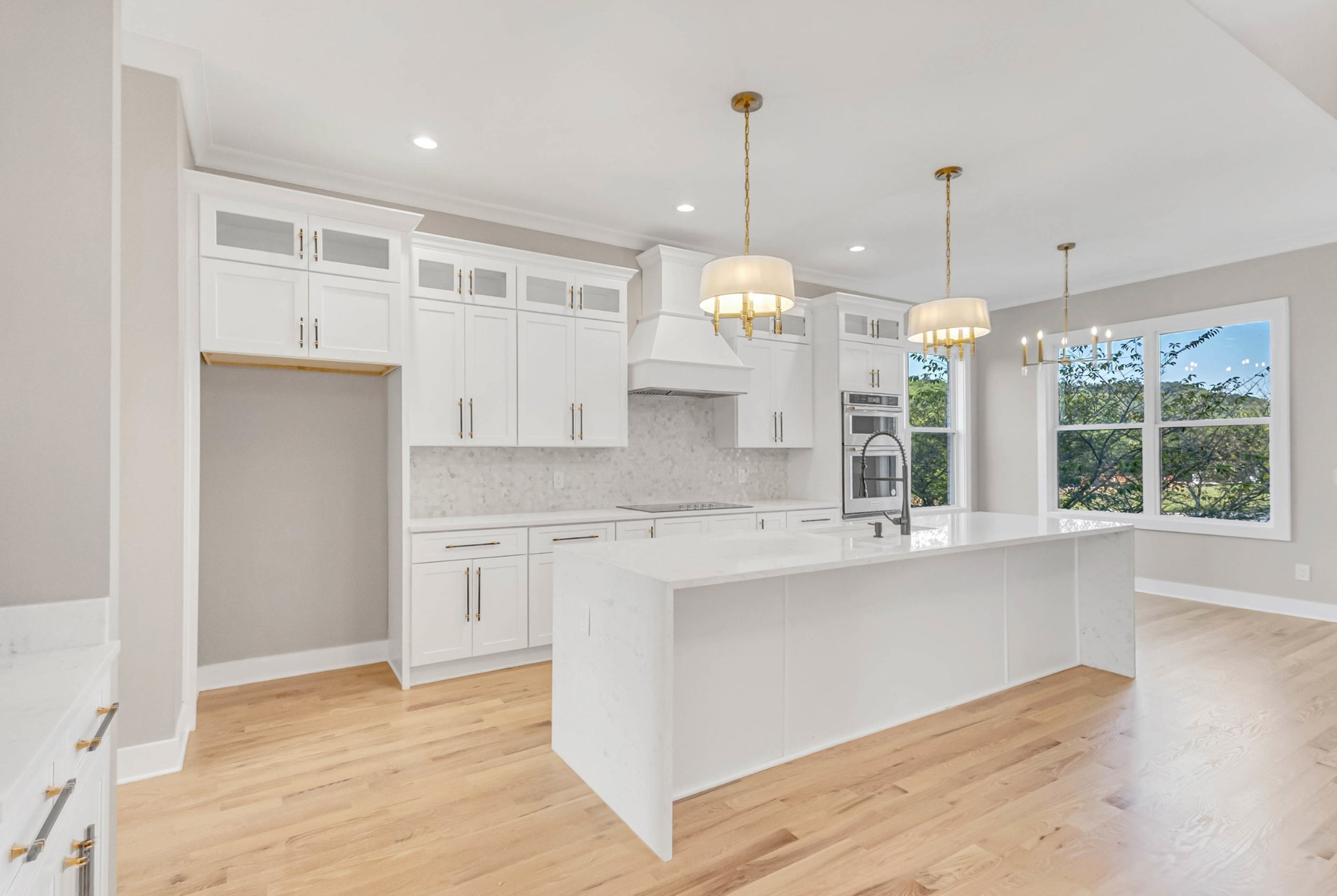 2205 Kayla Dr