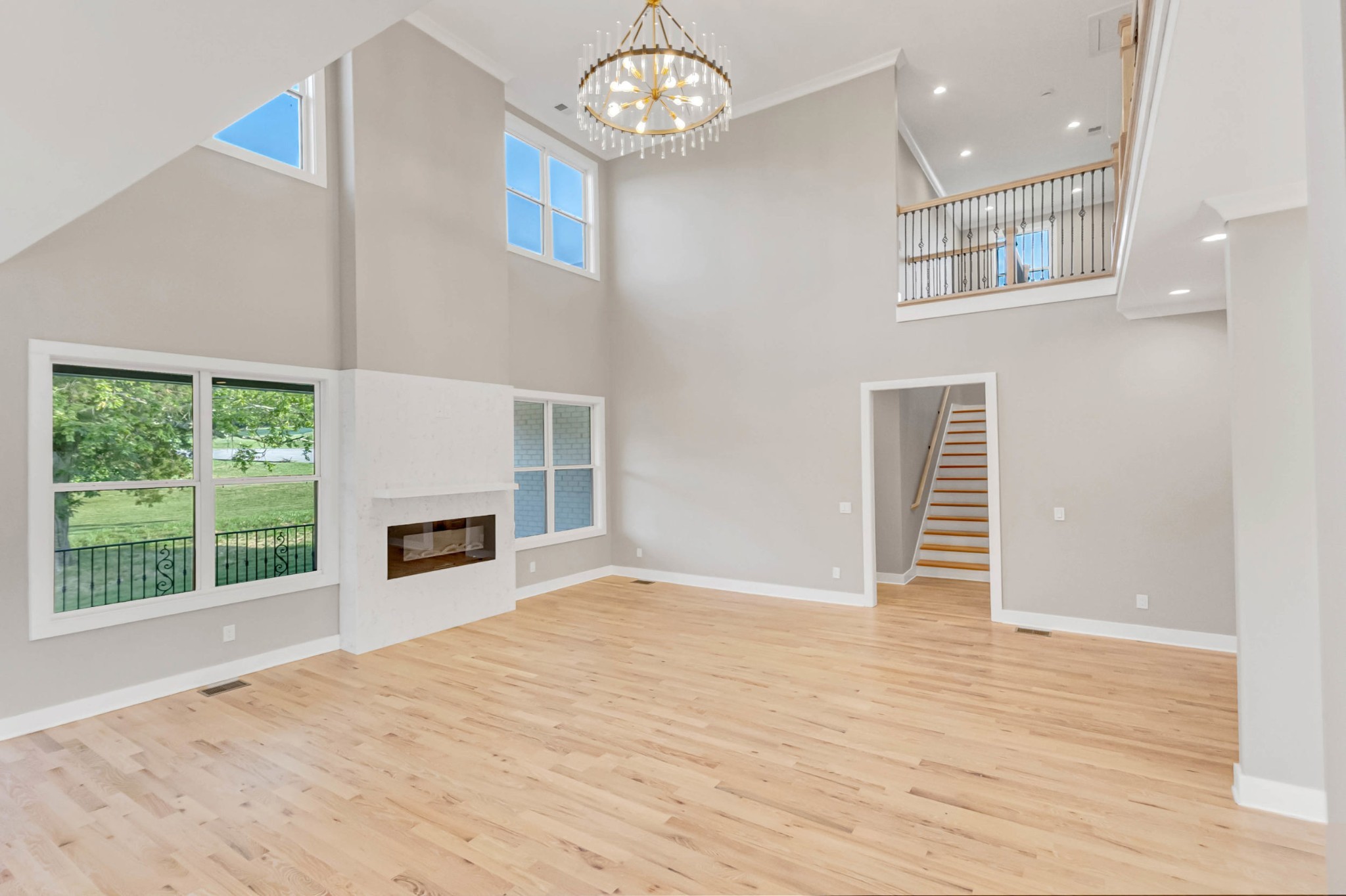 2205 Kayla Dr