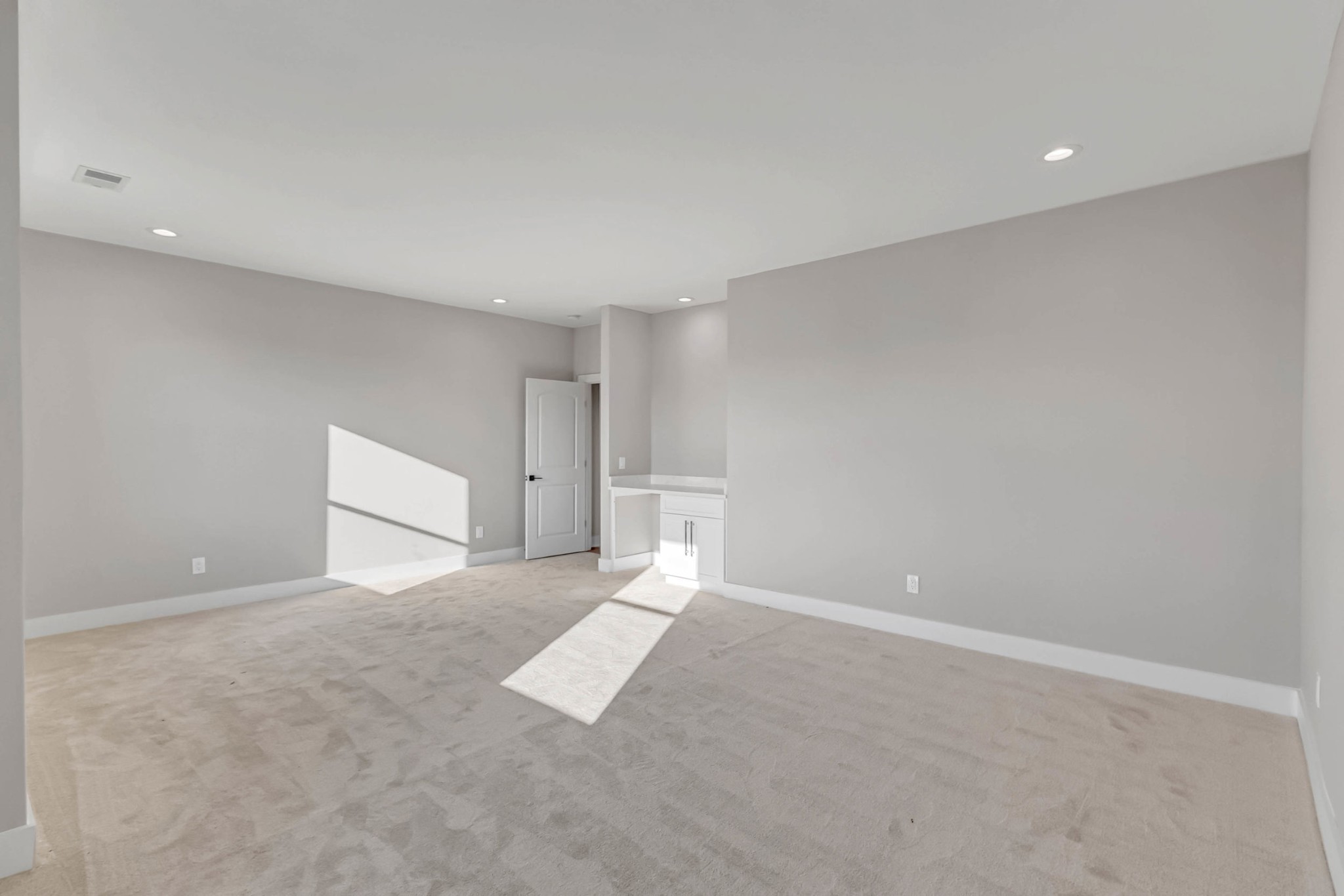 2205 Kayla Dr