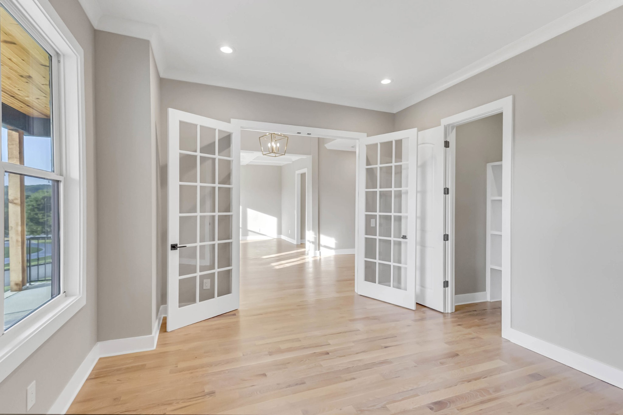 2205 Kayla Dr