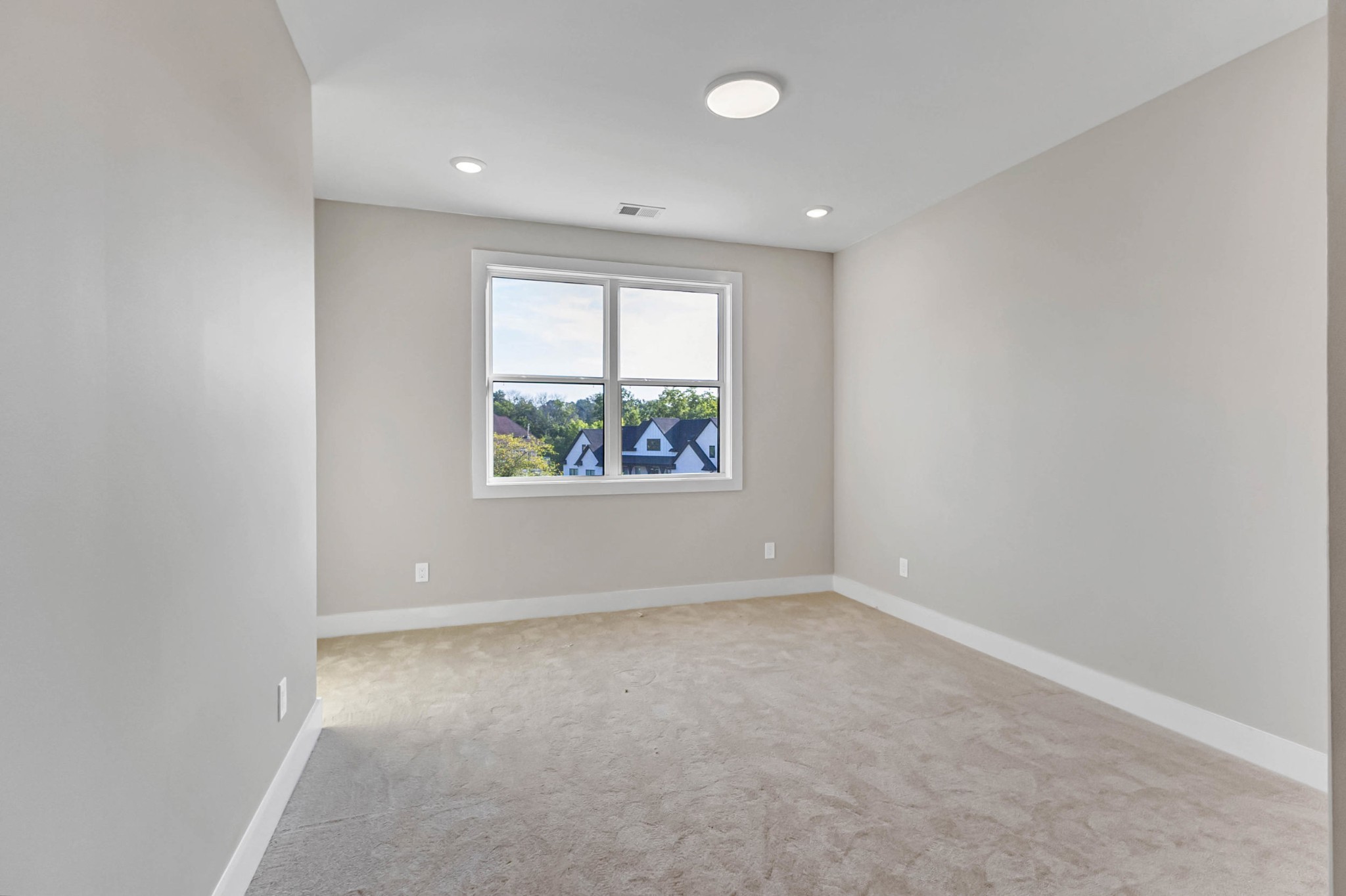 2205 Kayla Dr